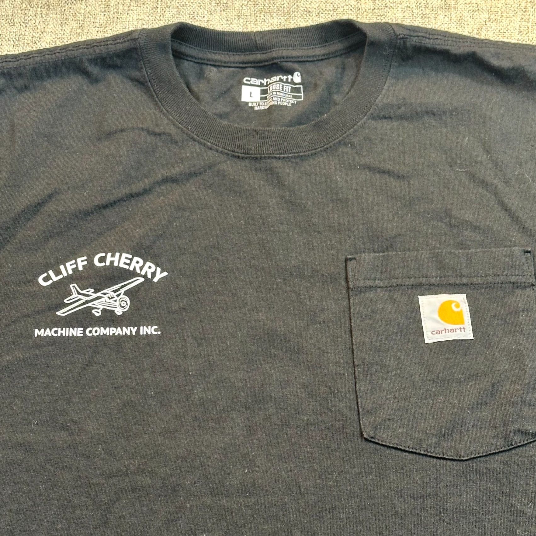 Carhartt Carhartt Mens Large Logo Gray Pocket Tee Airplane Machine Parts Graphic Shirt Size US L / EU 52-54 / 3 - 3 Thumbnail