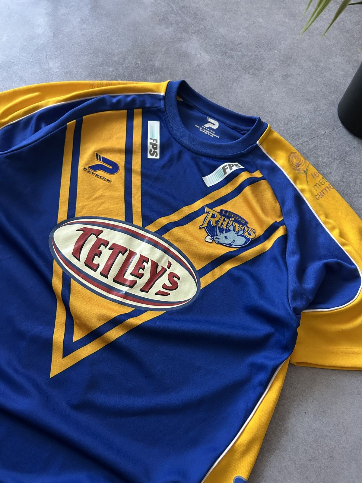 Rugby Ralph Lauren Vintage Patric x Rhinos Tetley’s rugby jersey mens Size US L / EU 52-54 / 3 - 3 Thumbnail