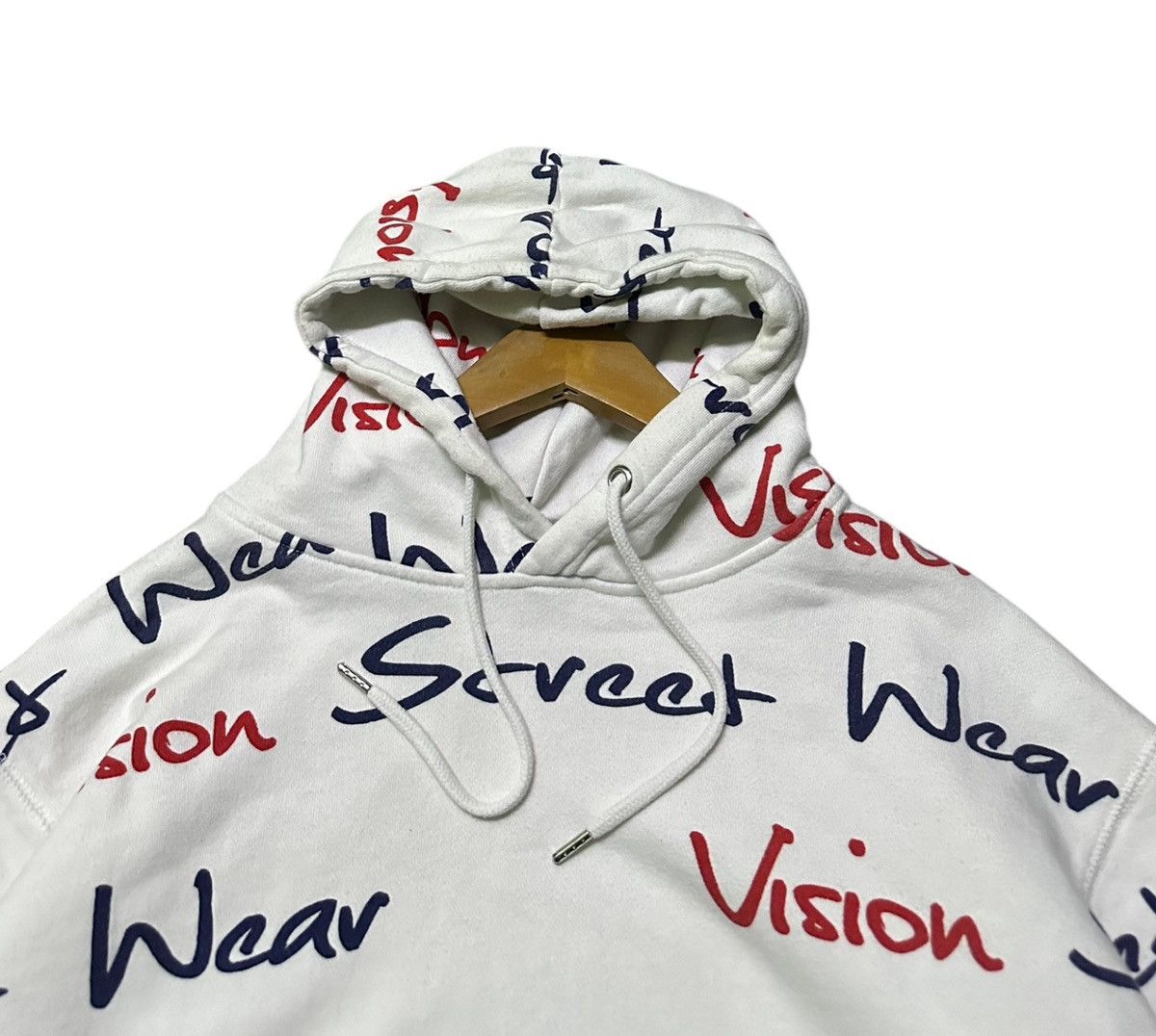 Vision Streetwear Vision streetwear fullprinted pullover hooded Size US M / EU 48-50 / 2 - 3 Thumbnail
