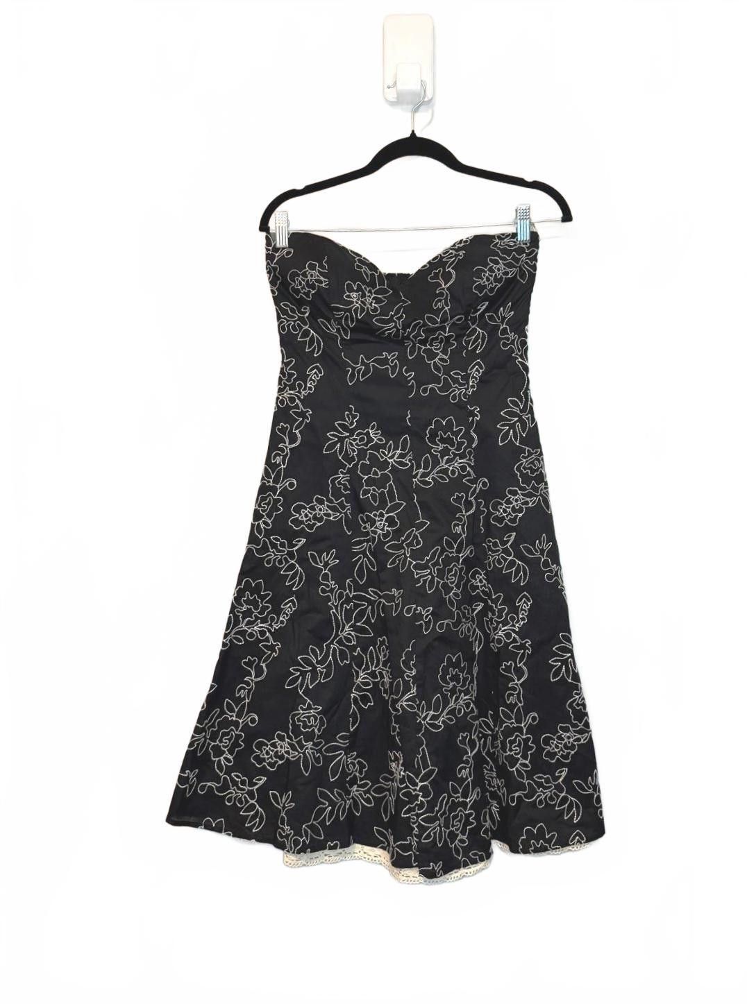Designer Elegant Strapless Black and White Floral Dress Size S / US 4 / IT 40 - 1 Thumbnail