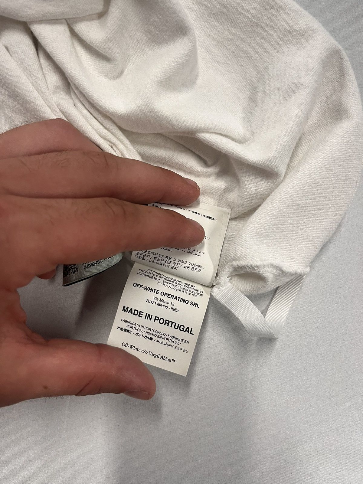 Off-White Off White Blurred Caravaggio T-shirt 'white' Size US S / EU 44-46 / 1 - 9 Thumbnail
