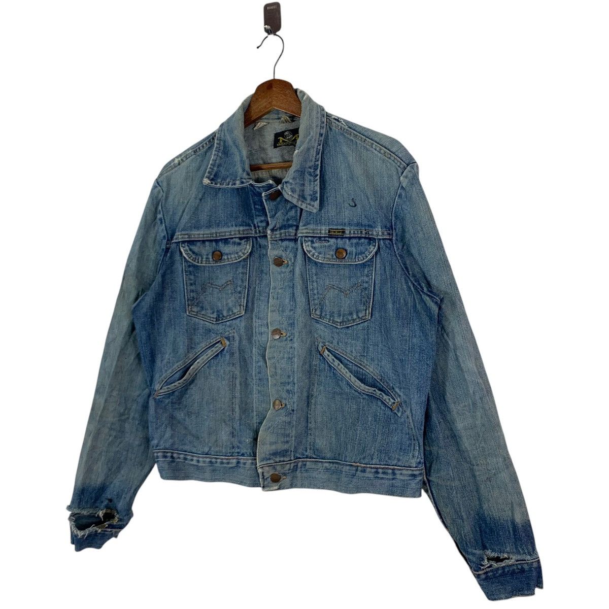 Vintage VINTAGE MAVERICK DISTRESSED DENIM TRUCKER JACKET Size US S / EU 44-46 / 1 - 2 Thumbnail