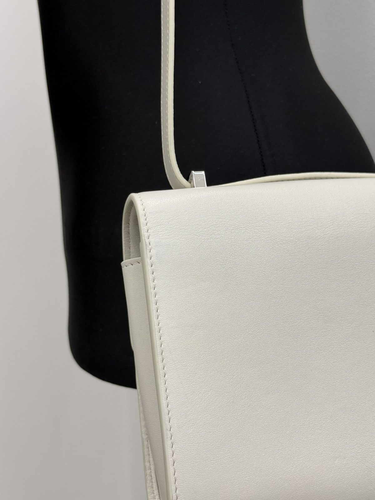 Savette Savette White Lether Shoulder Bag Size ONE SIZE - 5 Thumbnail