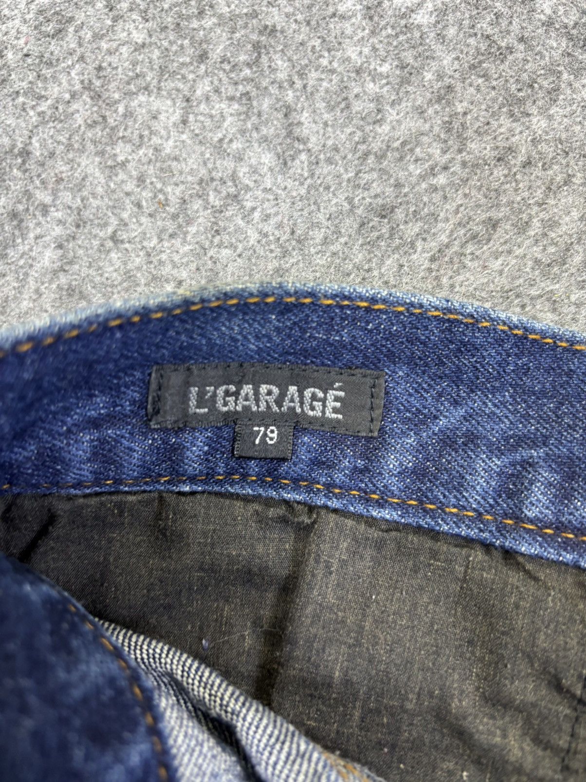 Japanese Brand 💥Artisanal💥LGarage Raw Fades Style Denim F957 Size US 33 - 12 Thumbnail