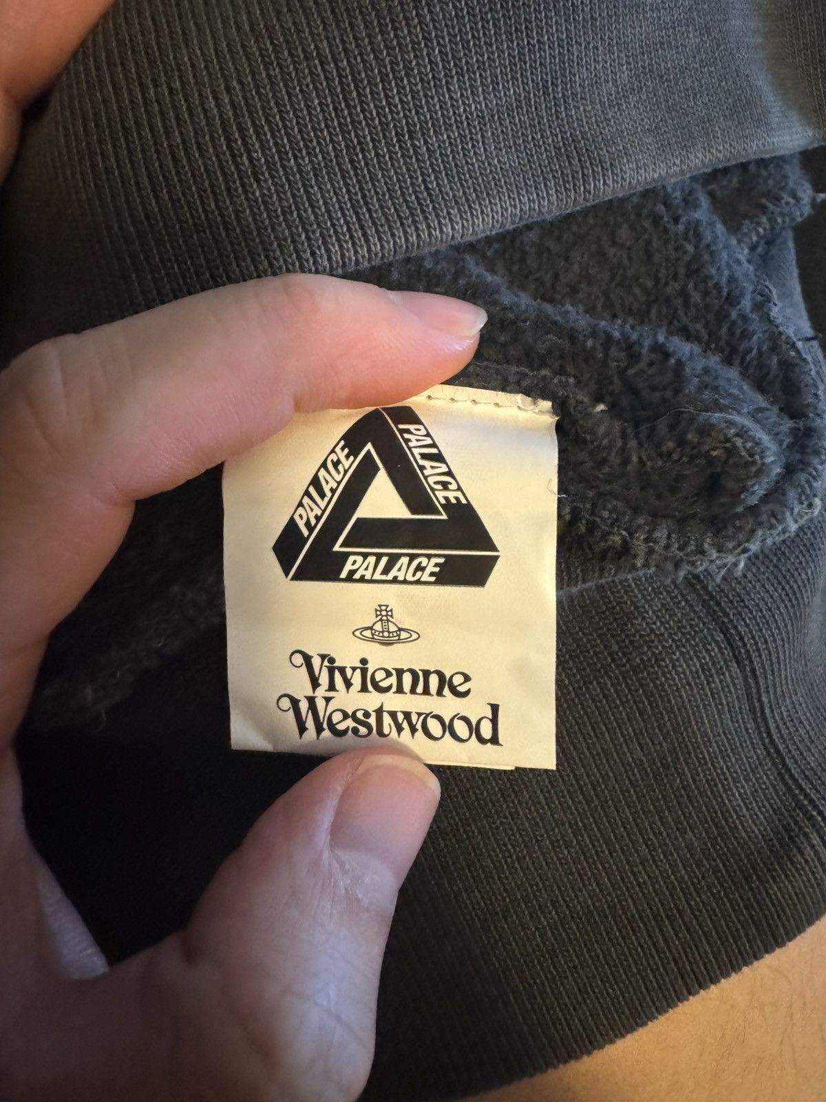Palace × Vivienne Westwood PALACE VIVIENNE WESTWOOD HOODIE BLACK Size US M / EU 48-50 / 2 - 4 Thumbnail
