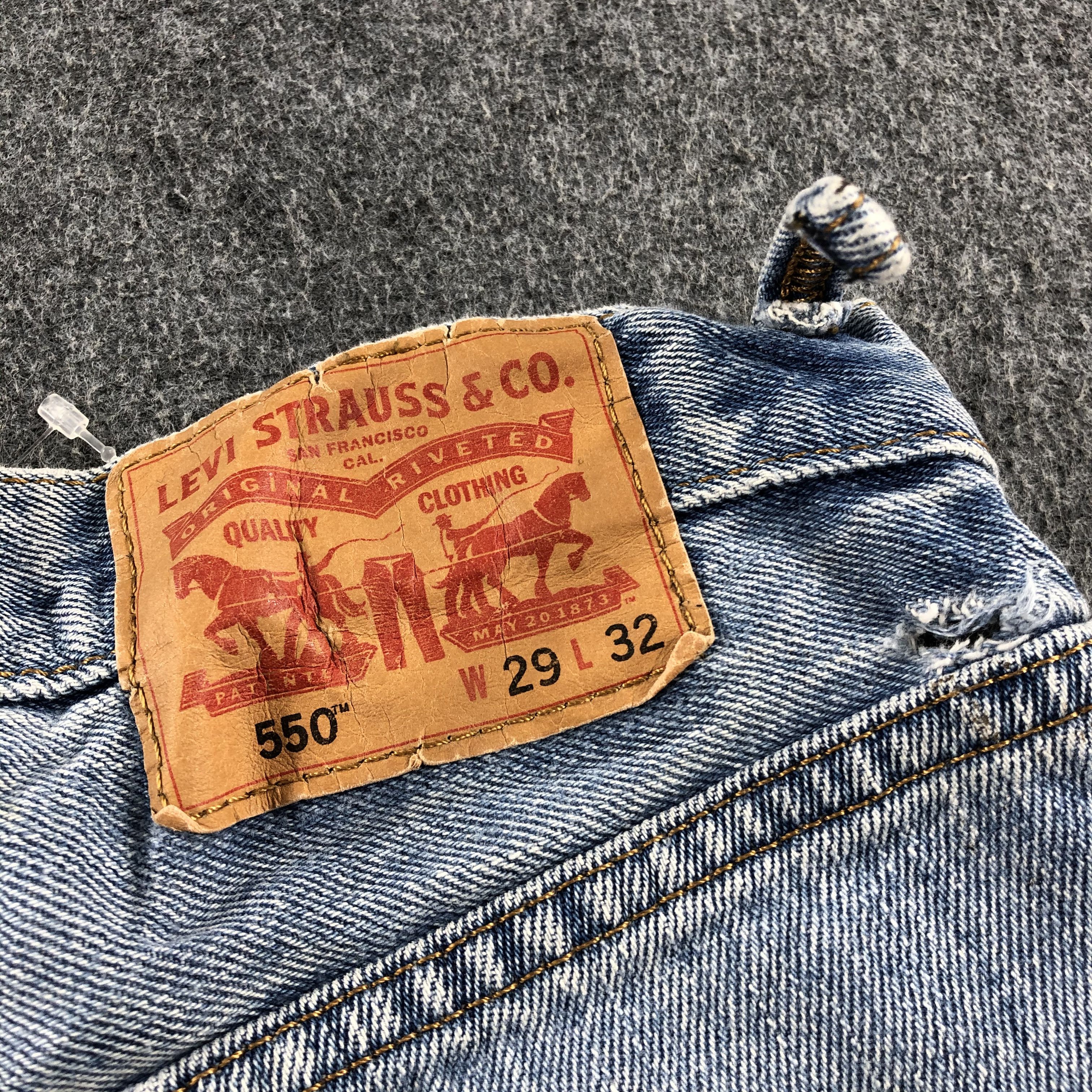 Levi's Vintage Blue Wash Levis 550 Jeans-J2667 Size US 28 / EU 44 - 5 Thumbnail