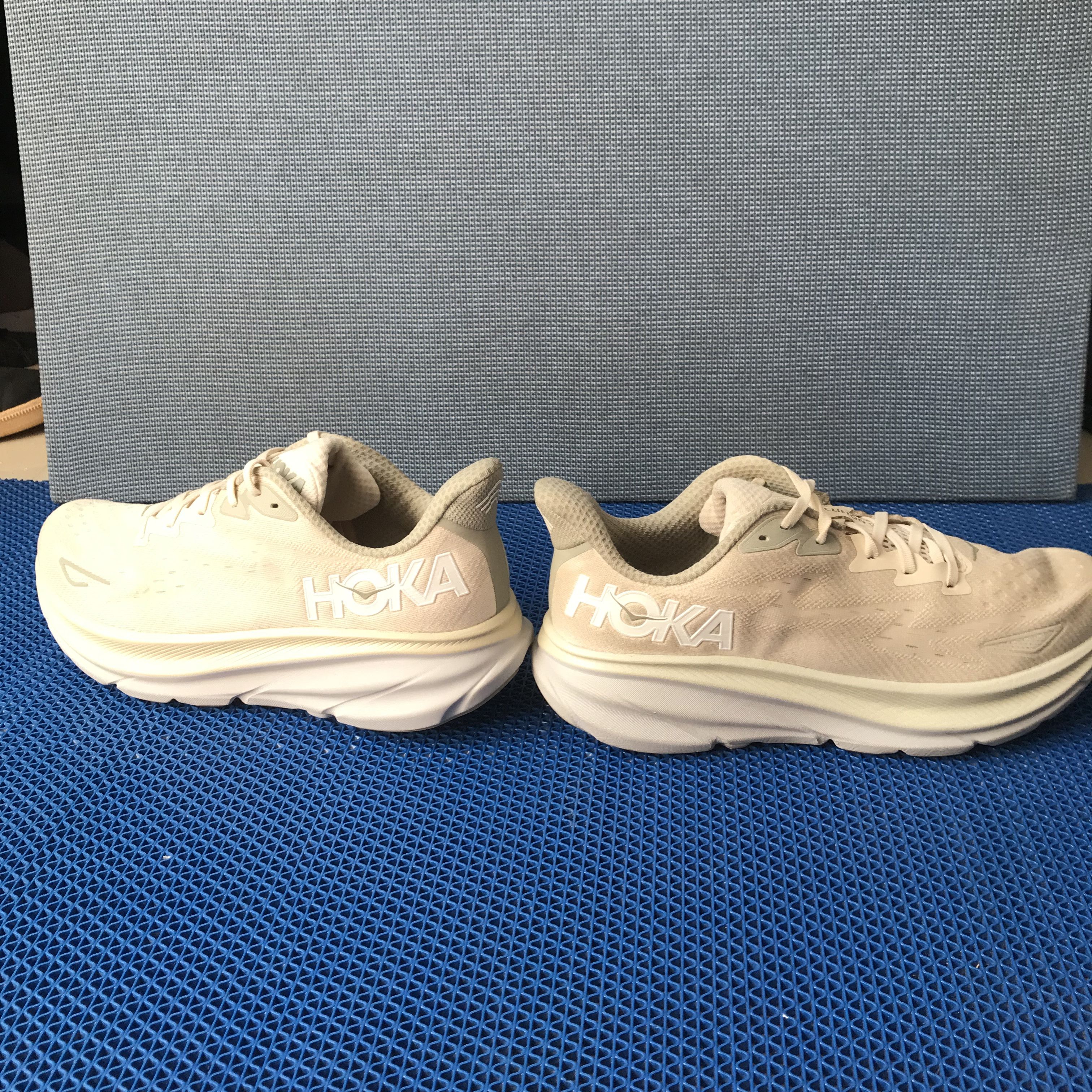Hoka Hoka Clifton 9/H run running Tennis padel jogging shoes Size US 12 / EU 45 - 6 Thumbnail