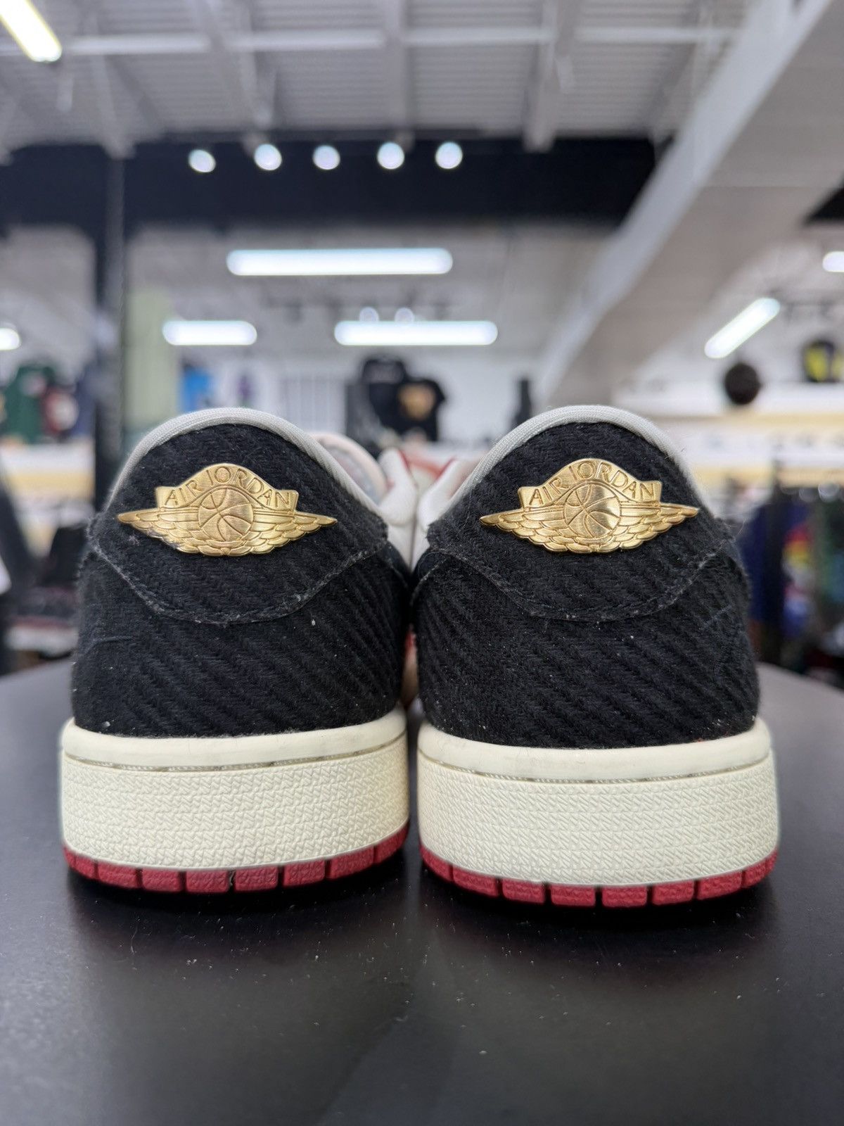 Jordan Brand Air Jordan 1 Low Trophy Room Rookie Card Away Size 8.5(2024) Size US 8.5 / EU 41-42 - 5 Thumbnail