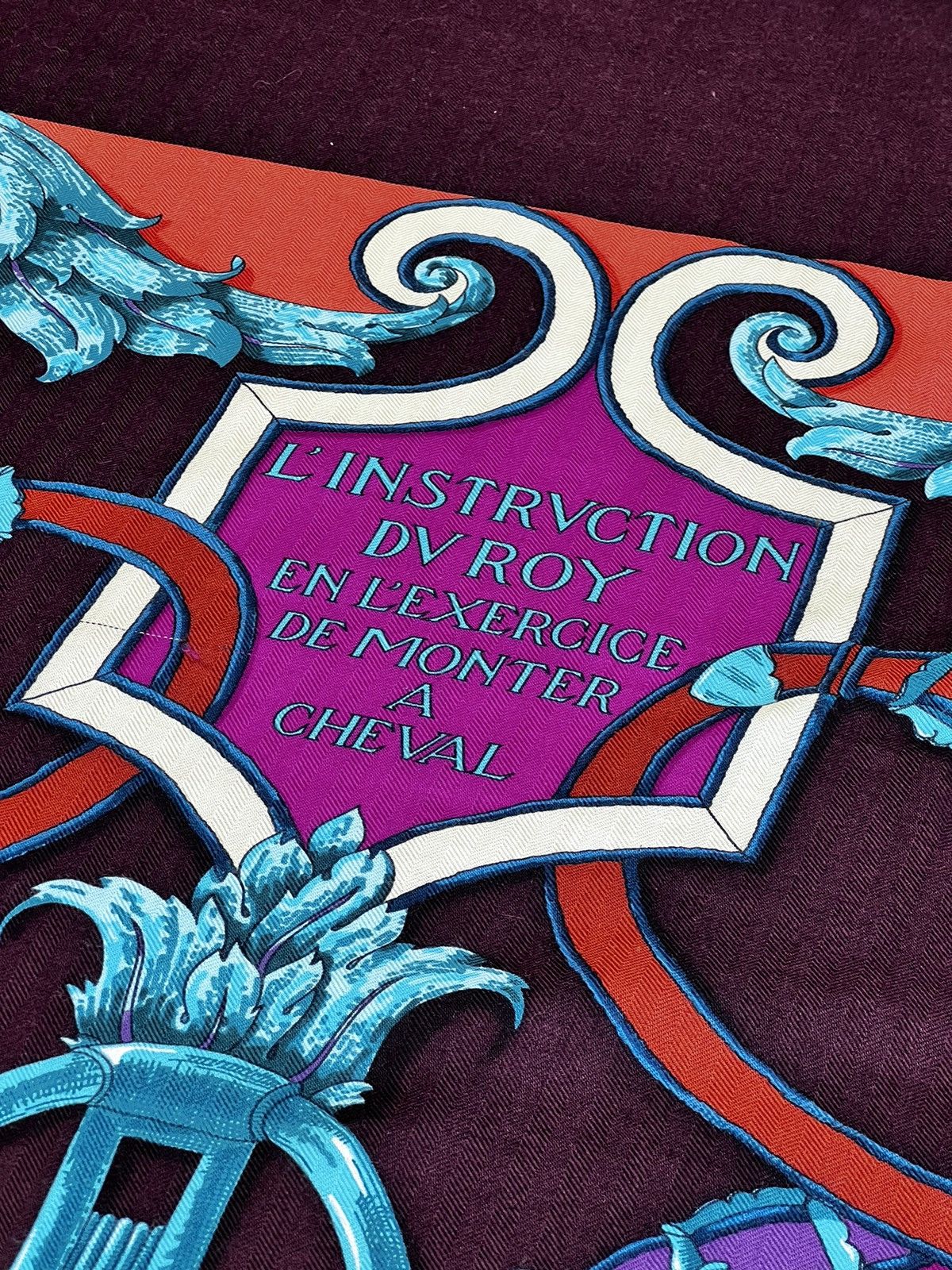 Hermes Hermes Paris L’Instruction Du Roy Cashmere Silk 140x140 cms Size ONE SIZE - 9 Thumbnail
