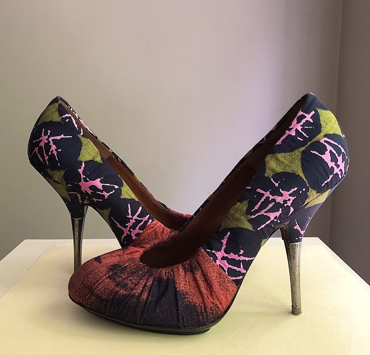 Dries Van Noten Dries Van Noten Runway SS08 Iconic Steel Heel Printed Pumps Size US 7 / IT 37 - 2 Thumbnail