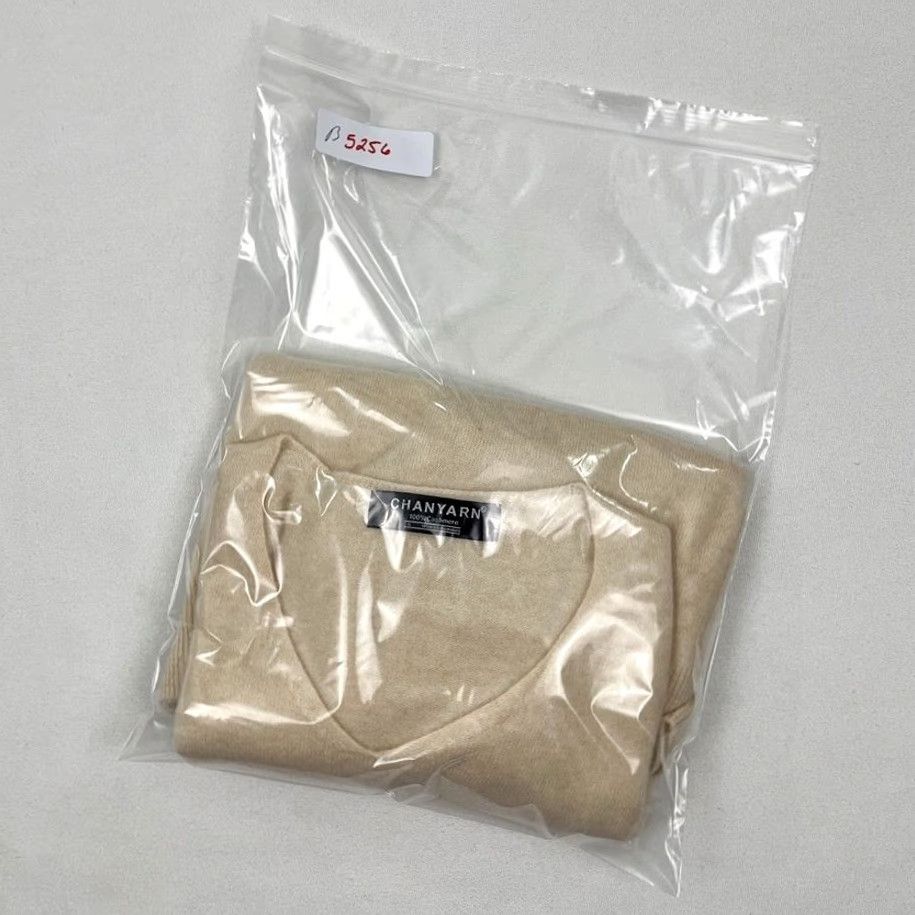 Vintage Chanyarn Cashmere Sweater Women S Brown Beige V-Neck Soft Quiet Luxury Old Money Pullover Size S / US 4 / IT 40 - 8 Thumbnail