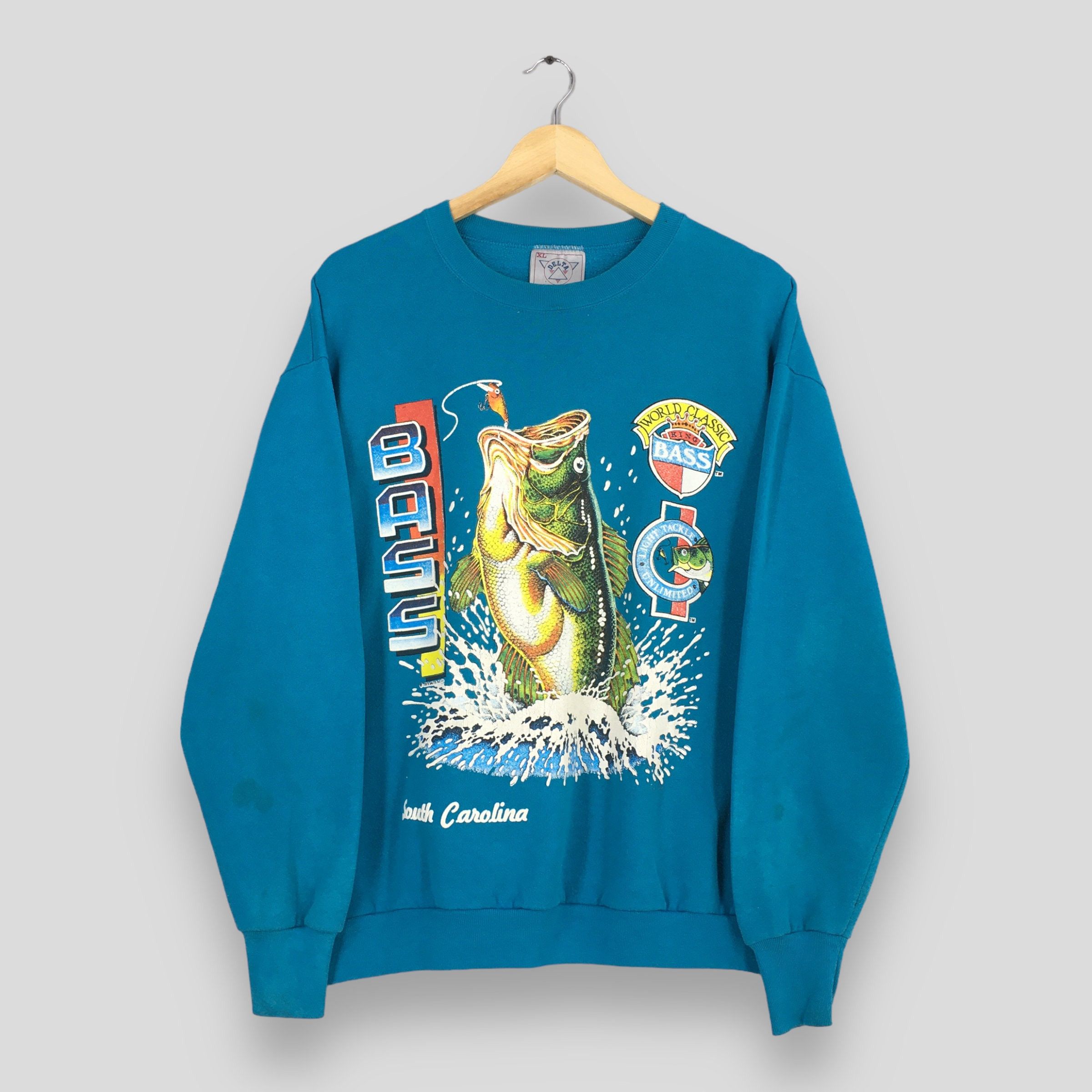 Vintage BASS Fish store Knit Sweatshirt