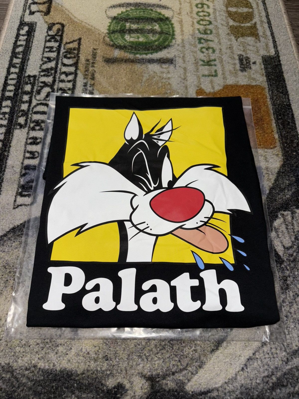Palace × Ugg Palace x UGG x Looney Tunes Palath T-Shirt Black