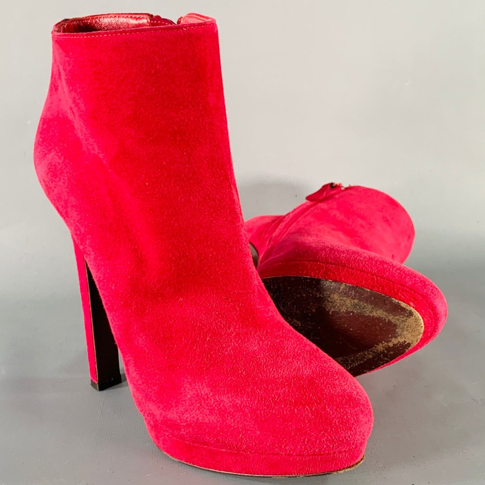 Alexander McQueen ALEXANDER MCQUEEN Size 8 Red Suede Platform Ankle Boots Size US 8 / IT 38 - 5 Thumbnail