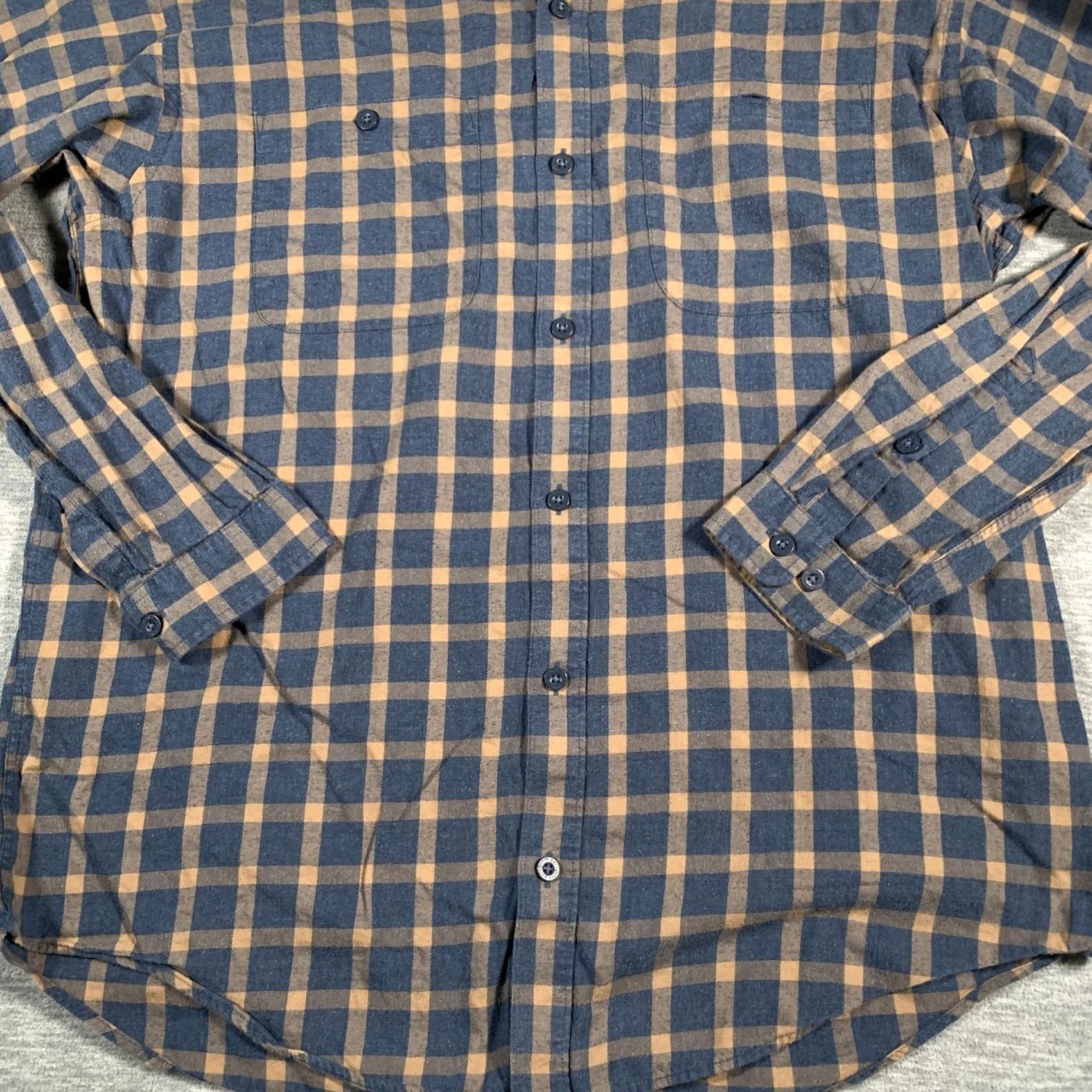 Patagonia Patagonia Shirt Mens L Blue Tan Plaid Organic Cotton Button Down Flannel Size US L / EU 52-54 / 3 - 3 Thumbnail