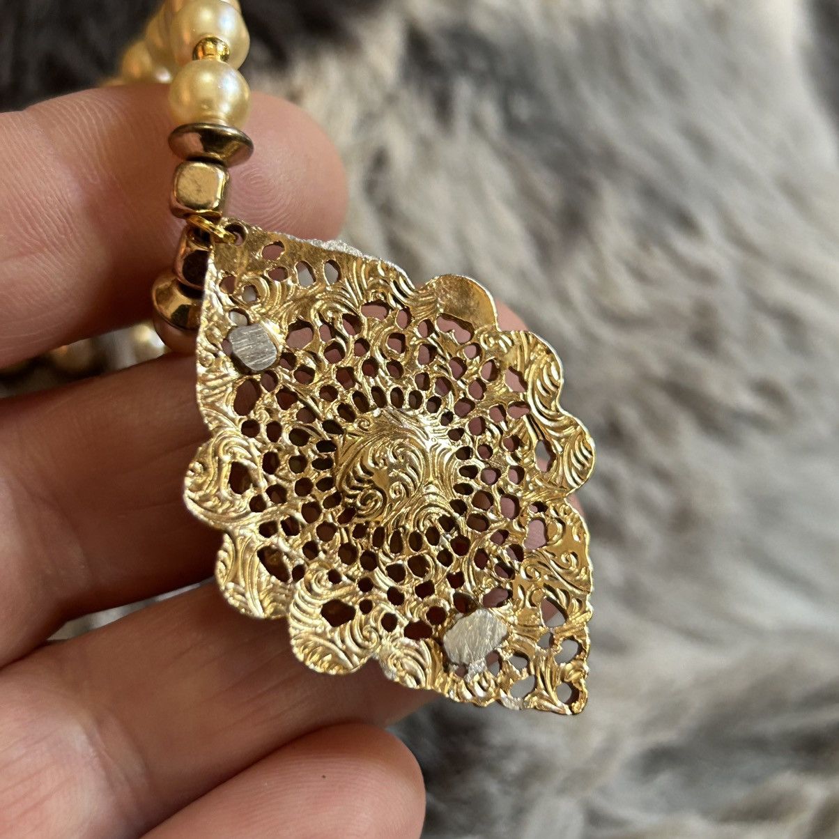 Handmade Handcrafted vintage repurpose Victorian porcelain necklace Size ONE SIZE - 8 Thumbnail
