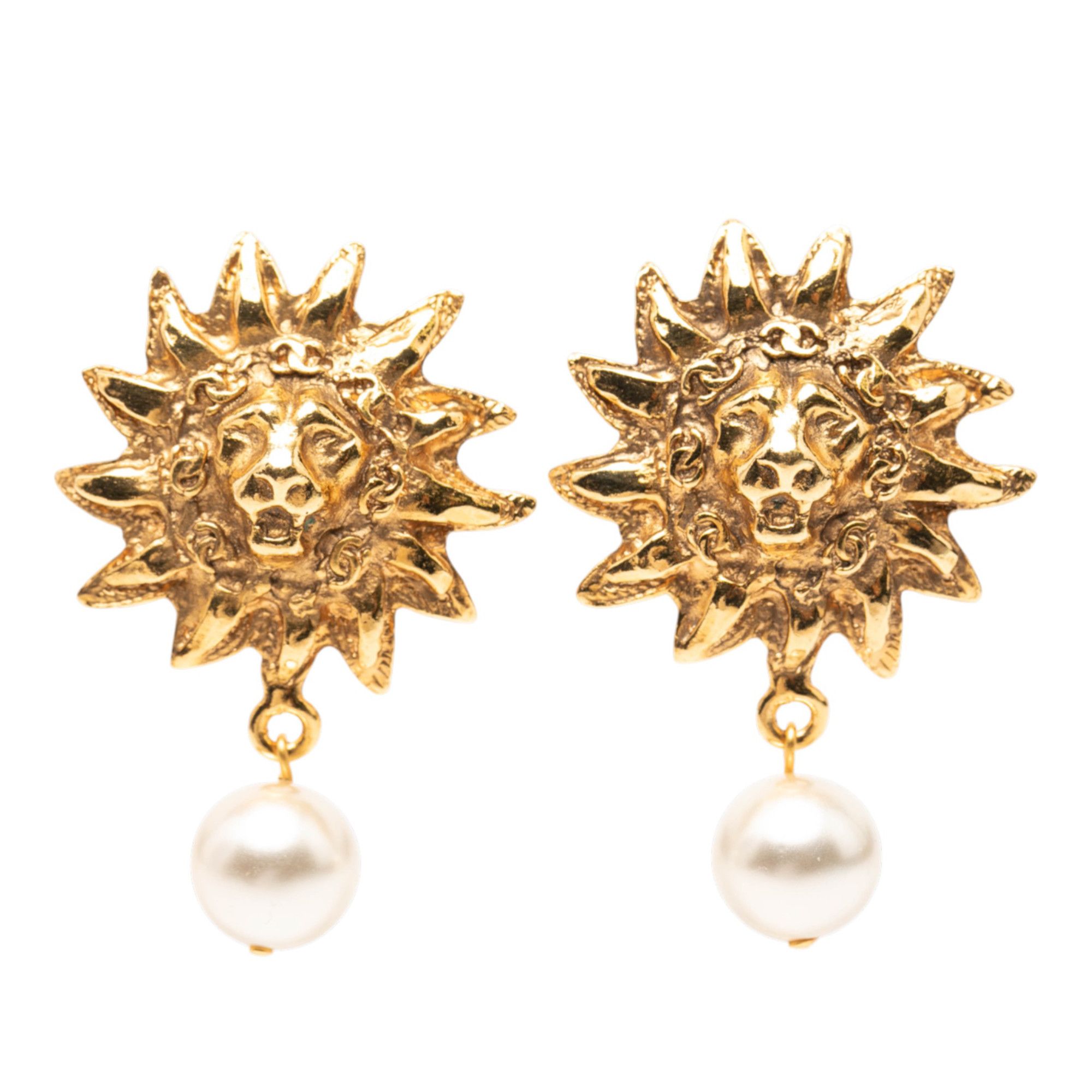 Chanel Chanel CC Gold Plated Faux Pearl Lion Head Drop Clip On Earrings Size ONE SIZE - 1 Thumbnail