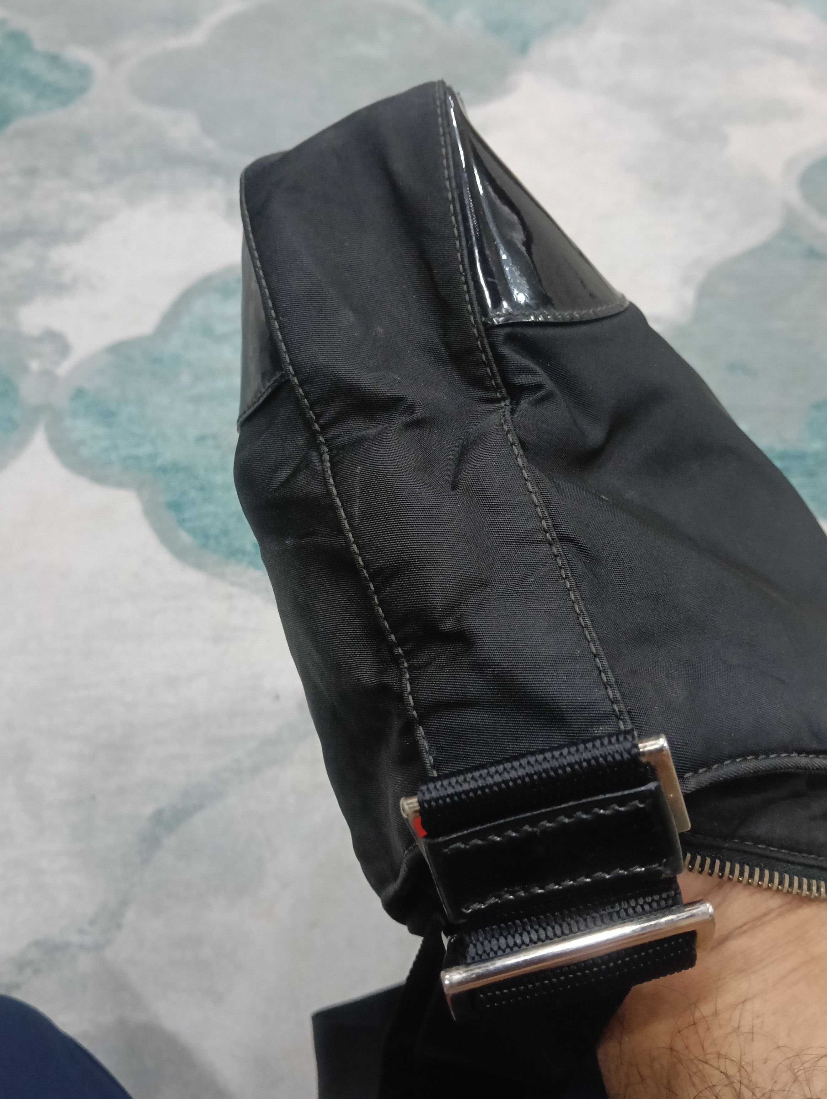 Prada × Vintage Prada Slingbag Size ONE SIZE - 21 Thumbnail