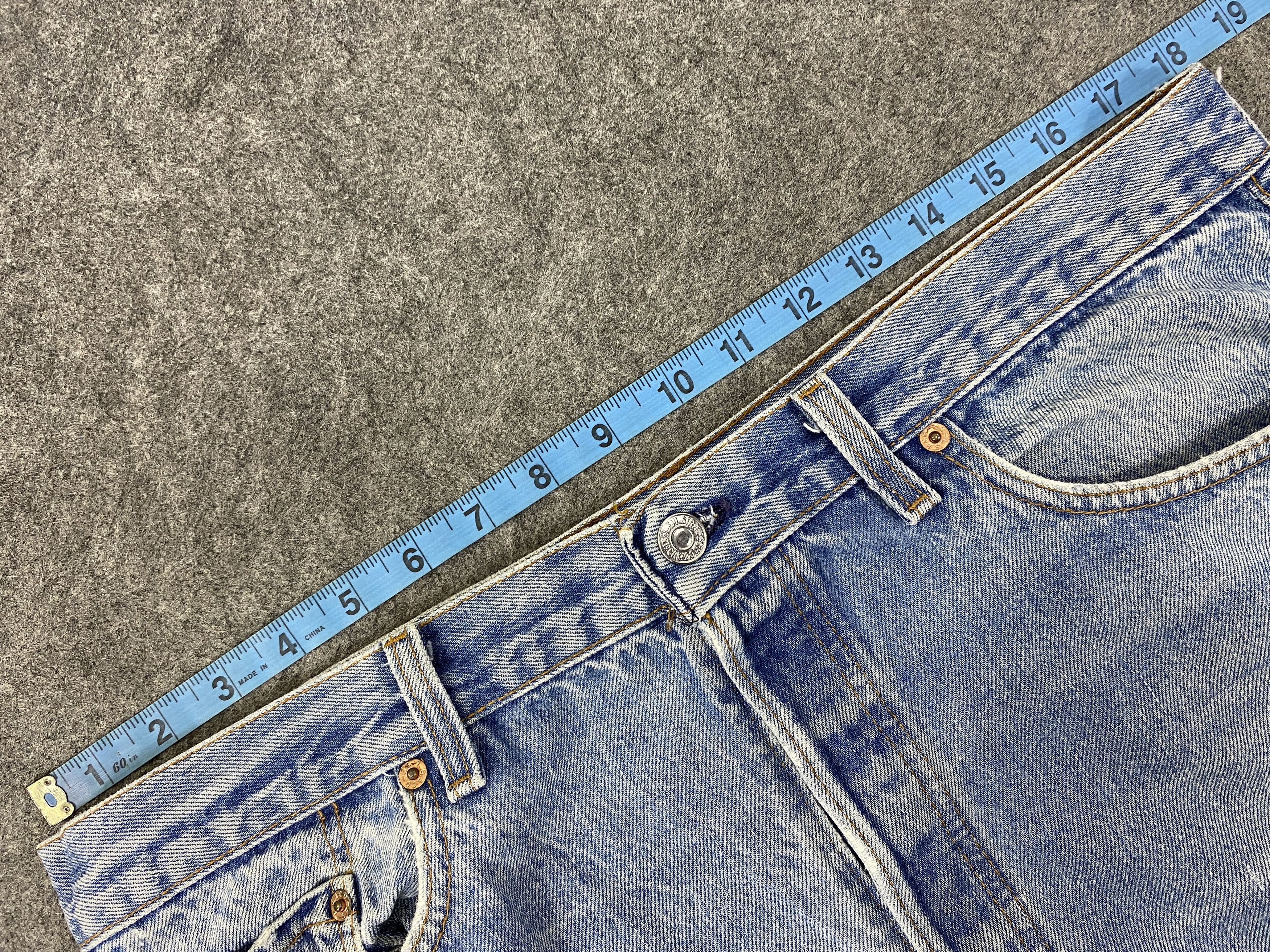 Levi's 90's Light Wash Vintage Levi's 501 USA 36x29.5 Denim -JN2446 Size US 36 / EU 52 - 5 Thumbnail