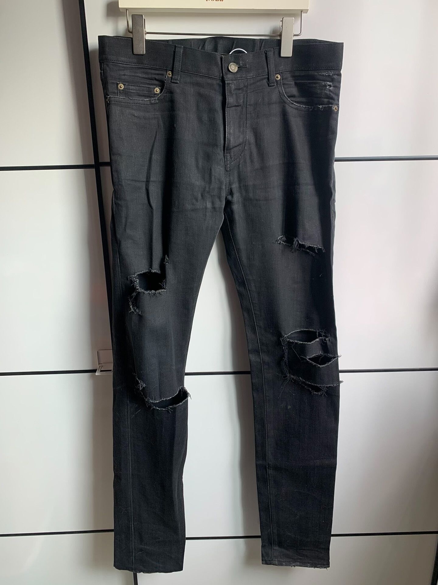 Saint Laurent Paris Saint Laurent Black Distressed Jeans Size US 32 / EU 48 - 1 Thumbnail