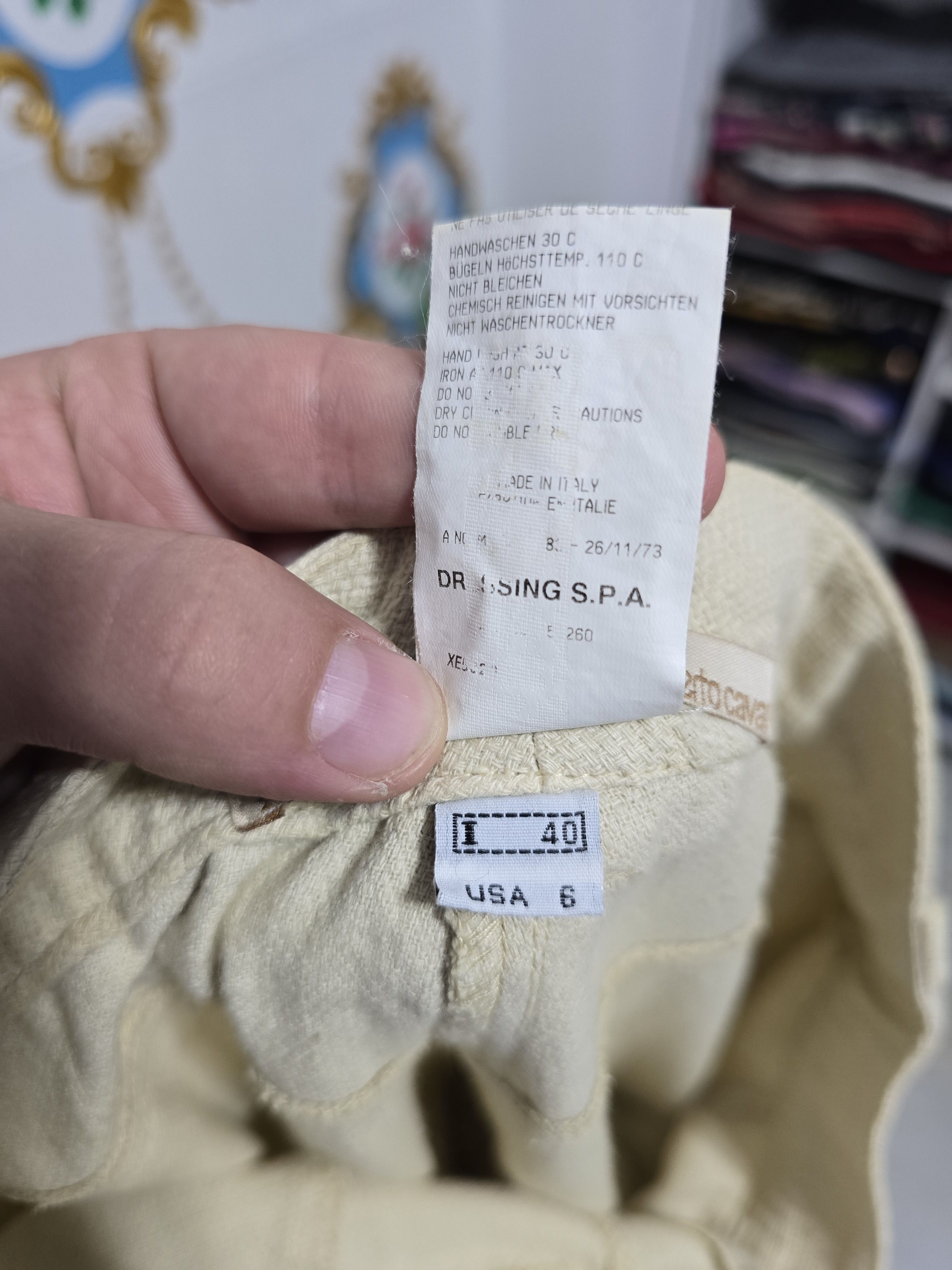 Roberto Cavalli Class Roberto Cavalli trousers,gold-tone buttons.VINTAGE Size 27" / US 4 / IT 40 - 14 Thumbnail
