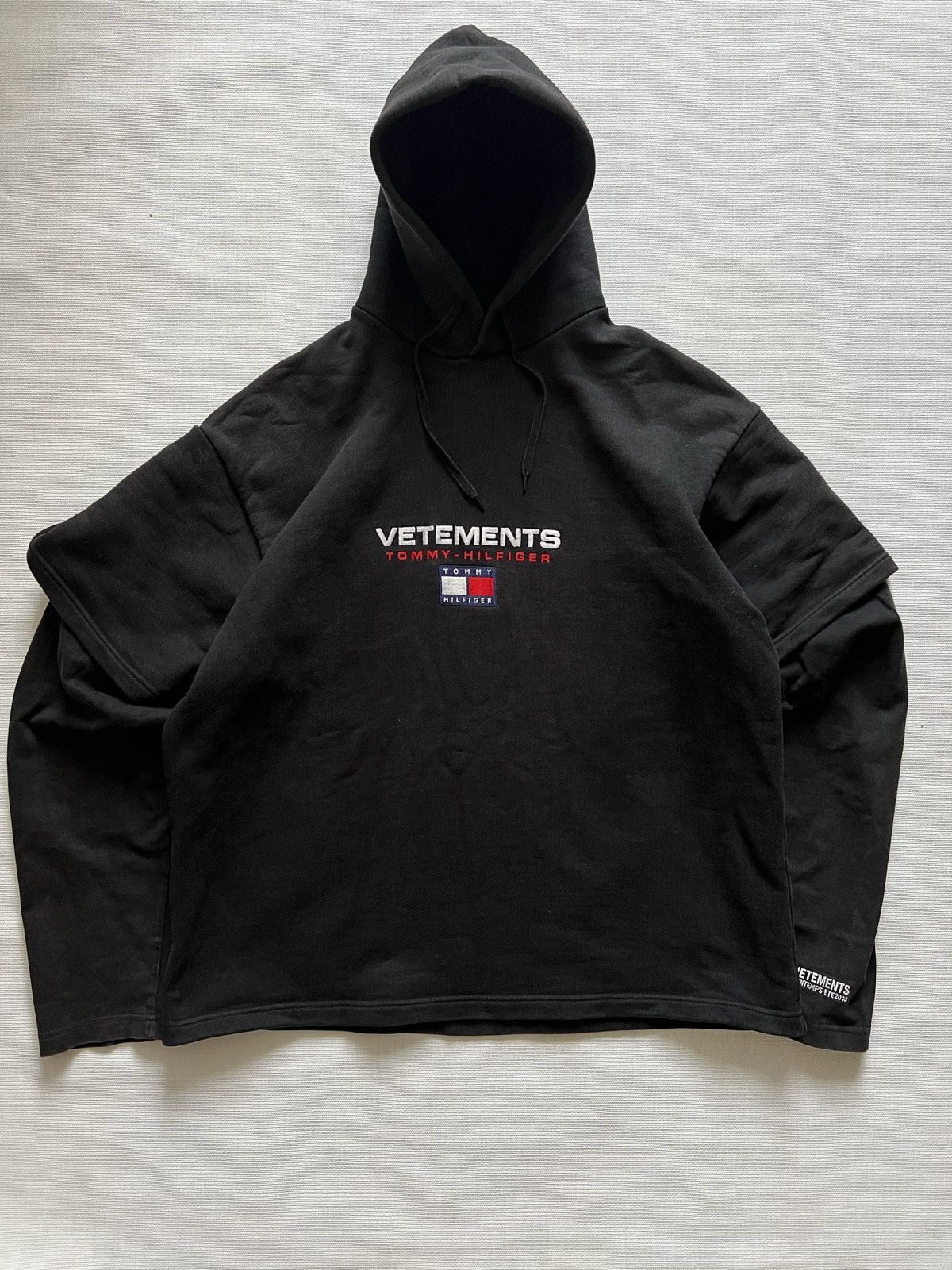 Vetements Vetements X Tommy Hilfiger Hoodie 2018 | Grailed