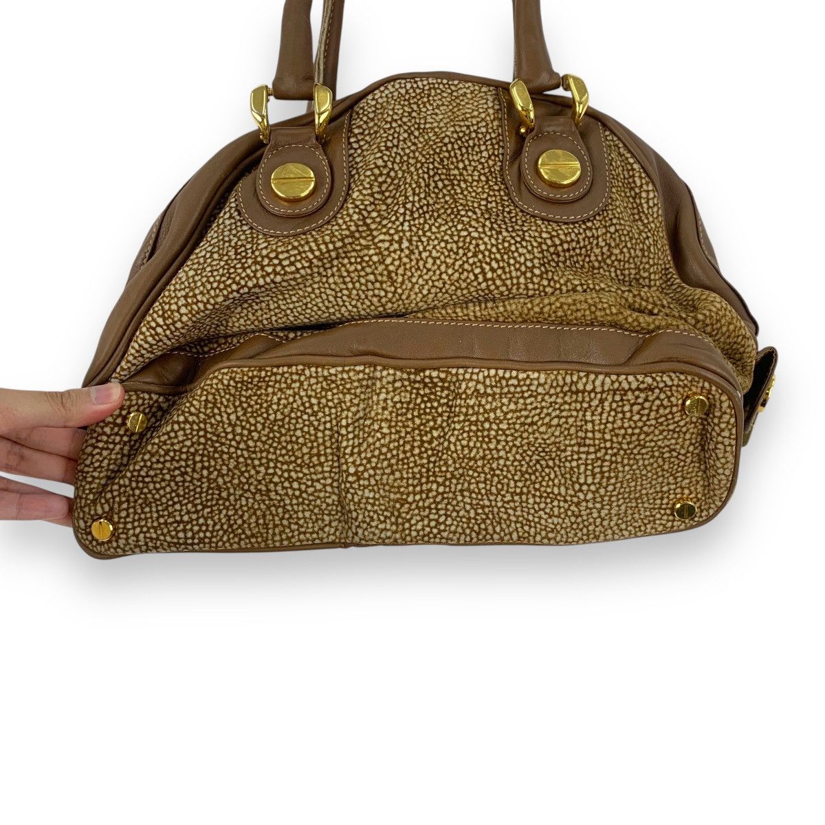 Vintage Vintage BORBONESE RED WALL Leopard Pattern Handbag Handle Size ONE SIZE - 3 Thumbnail