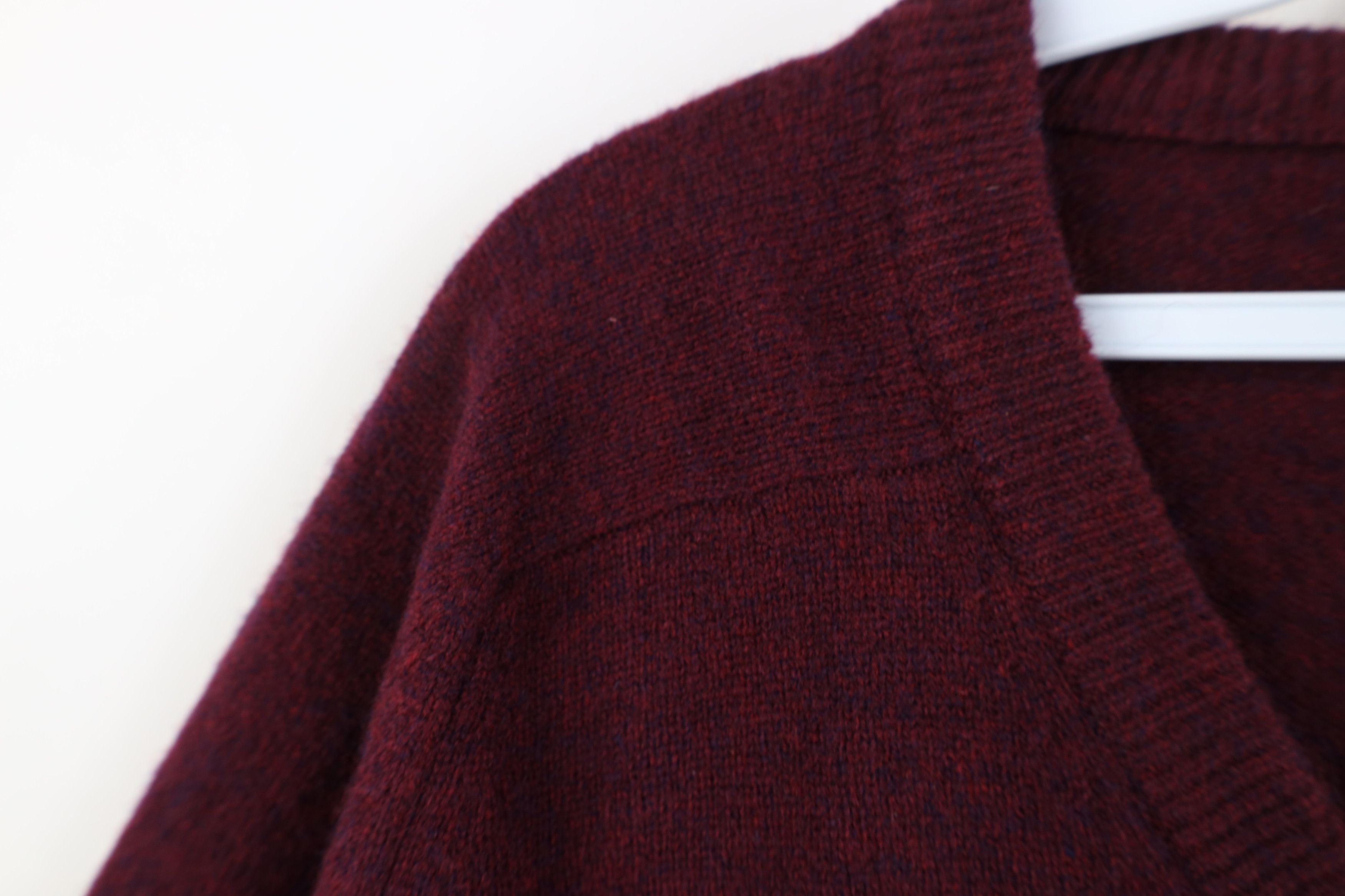 Vintage Vintage 90s Streetwear Lambswool V-Neck Sweater Heather Red Size US L / EU 52-54 / 3 - 5 Thumbnail