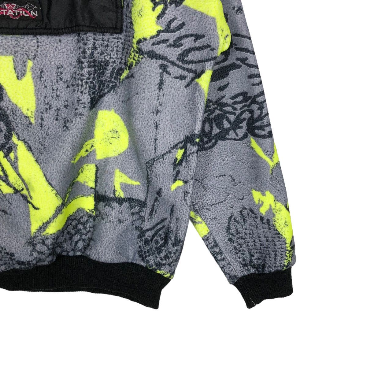 Japanese Brand VINTAGE TENTATION ANORAK FLEECE JACKET RARE DESIGN LIGHTING Size US M / EU 48-50 / 2 - 4 Thumbnail