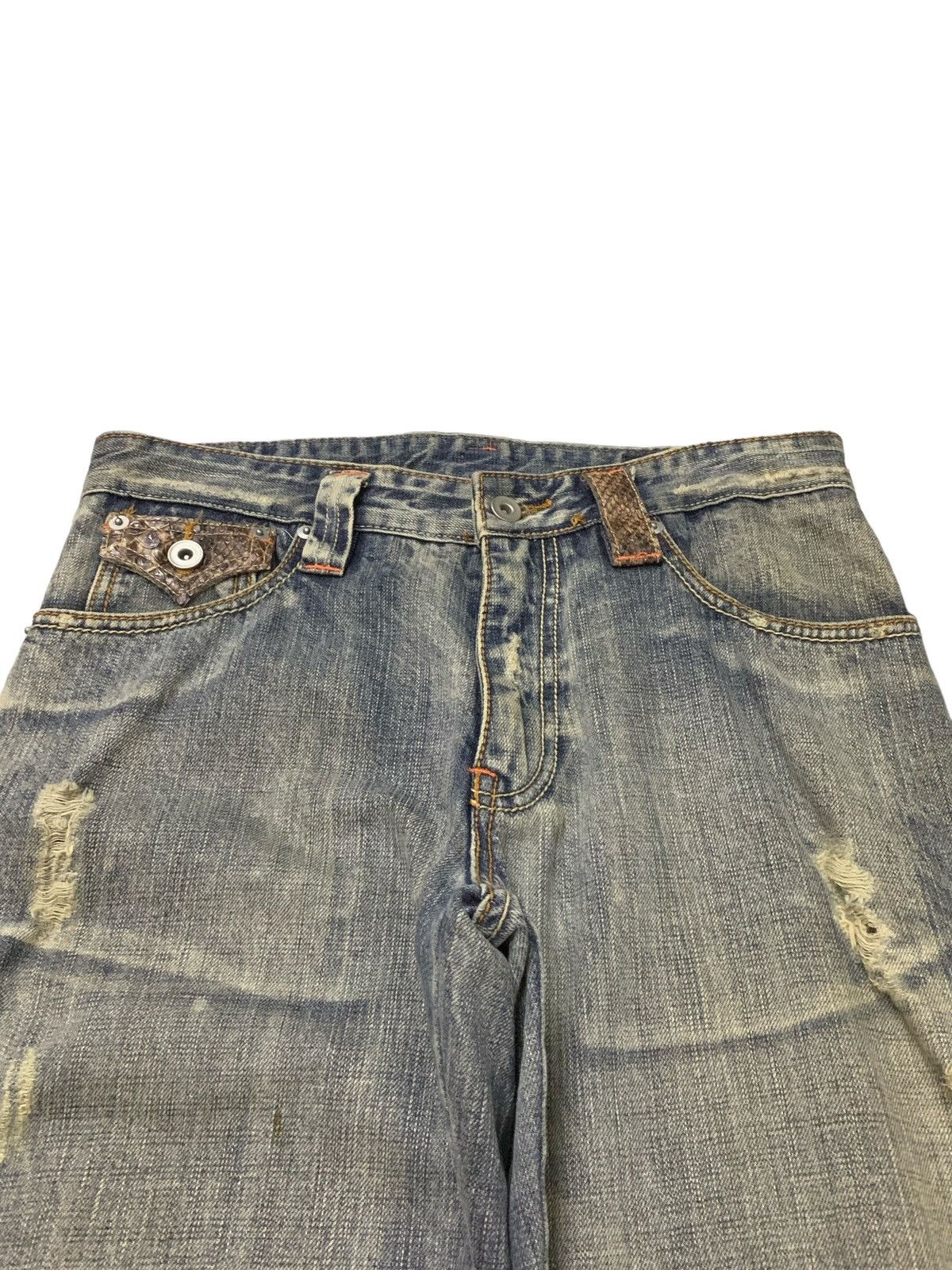 If Six Was Nine × Japanese Brand × Tornado Mart Takaio Japan Snake Trimmed Mud Wash Flared Distressed Jeans Size US 30 / EU 46 - 7 Thumbnail