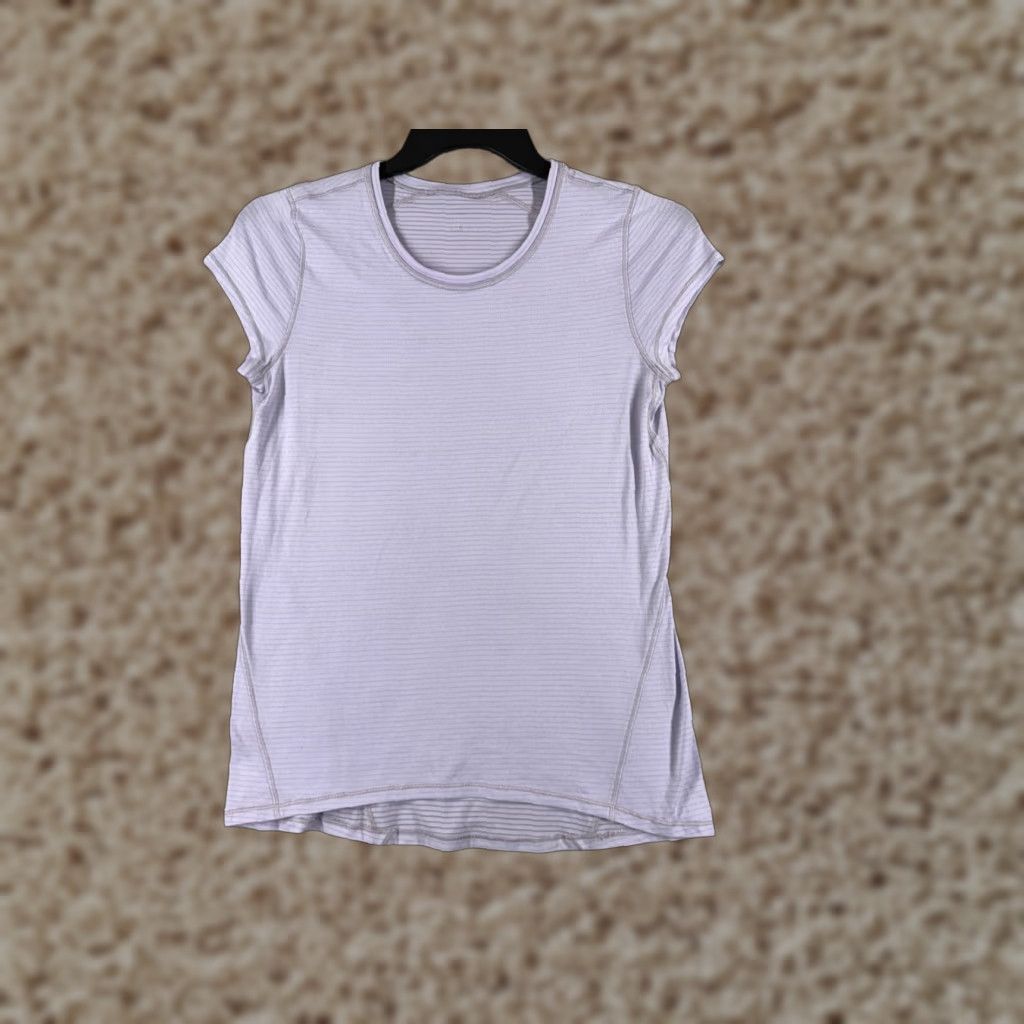 Lululemon Lululemon Shirt Women 4 Purple Casual Short Sleeve W3BIGS All Seasons Breathable Jersey Purple Size S / US 4 / IT 40 - 1 Thumbnail