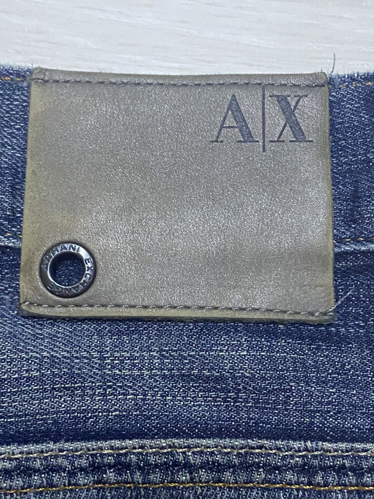 Armani Exchange Armani Exchange USA Grunge Distressed Loose Jeans Size US 31 - 12 Thumbnail