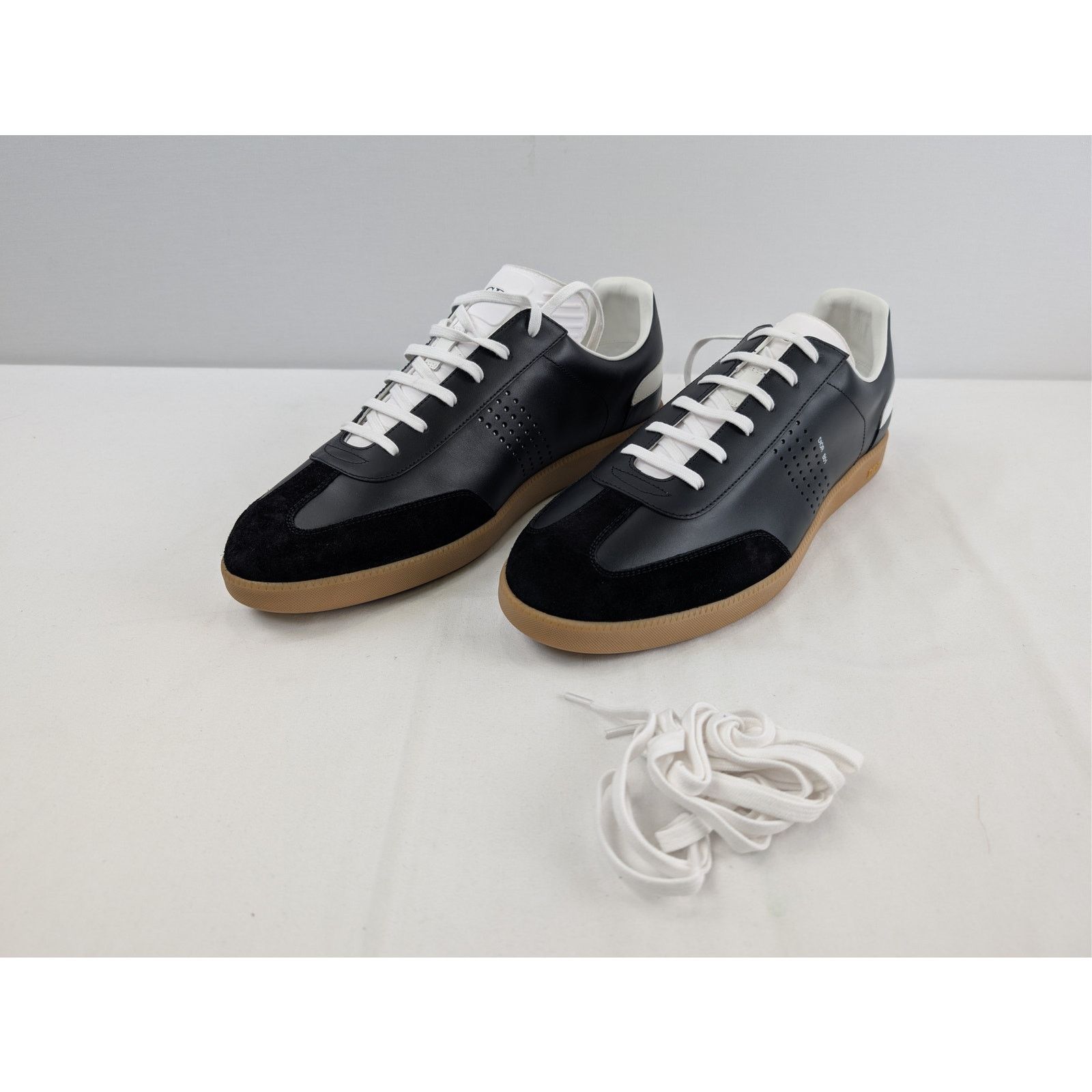 Dior o1rshd1 B01 Brown Sole Sneakers in Black/White Size US 13 / EU 46 - 7 Thumbnail