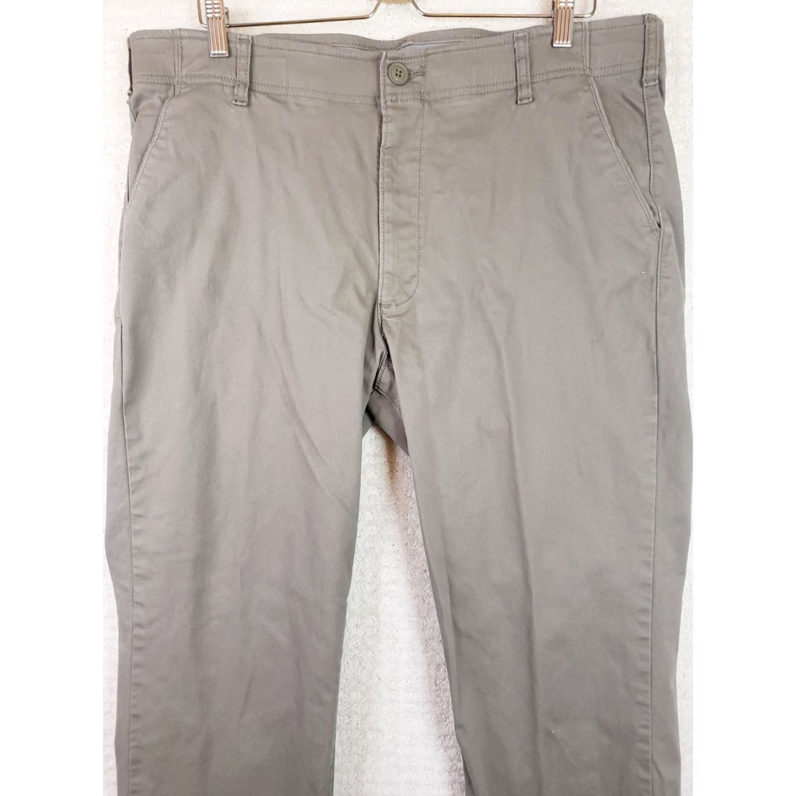 Lee Lee Motion Flex Waistband Flat Front Chino Pants 38x32 Men Slim Straight Green Khaki Size US 38 / EU 54 - 2 Thumbnail