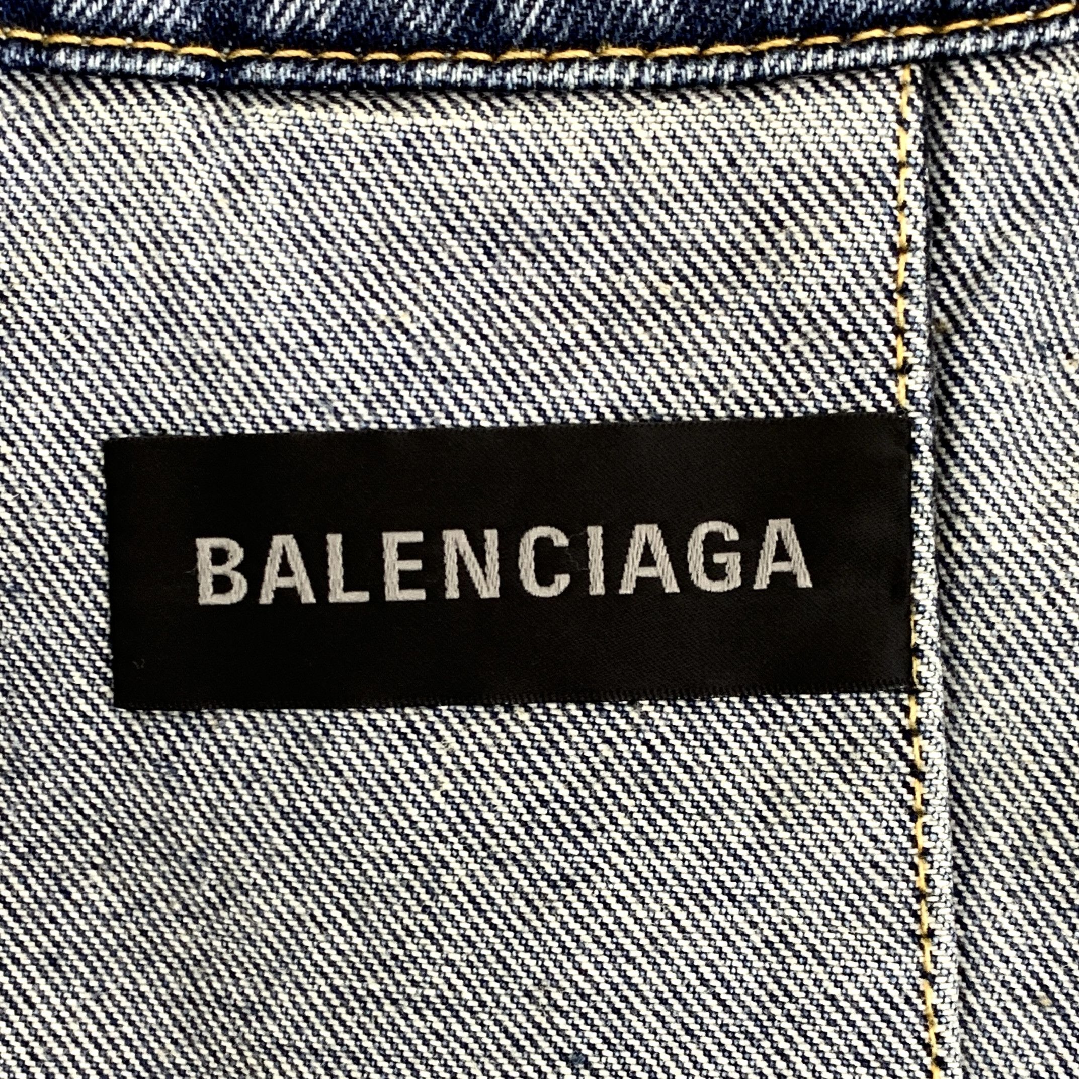 Balenciaga Balenciaga Blue Washed Denim Jacket (3) Size US L / EU 52-54 / 3 - 2 Thumbnail