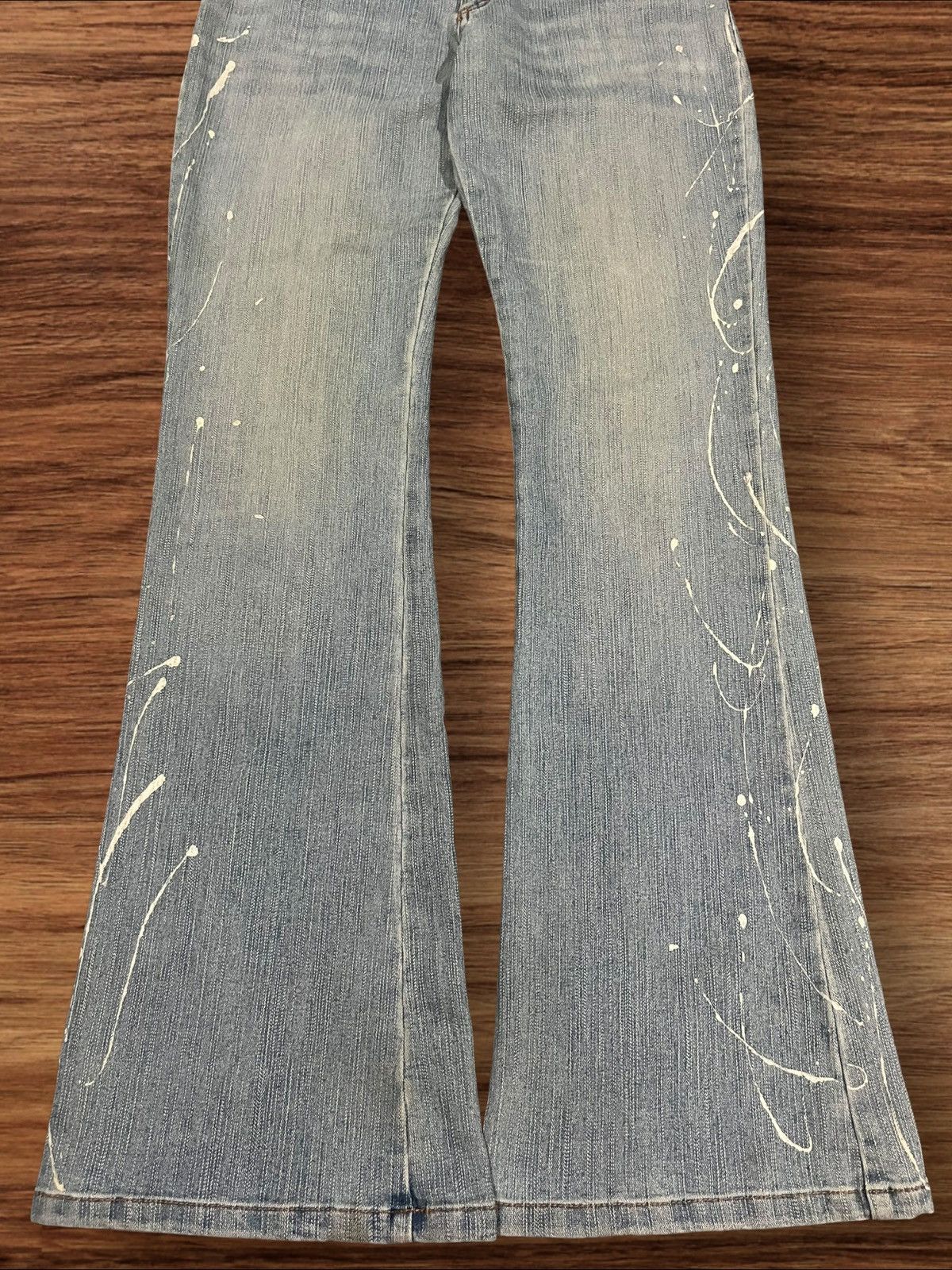 Hysteric Glamour × Japanese Brand × Tornado Mart Japanese Brand Paint Splattered Blue Wash Retro Flare Jeans Size US 29 - 8 Thumbnail