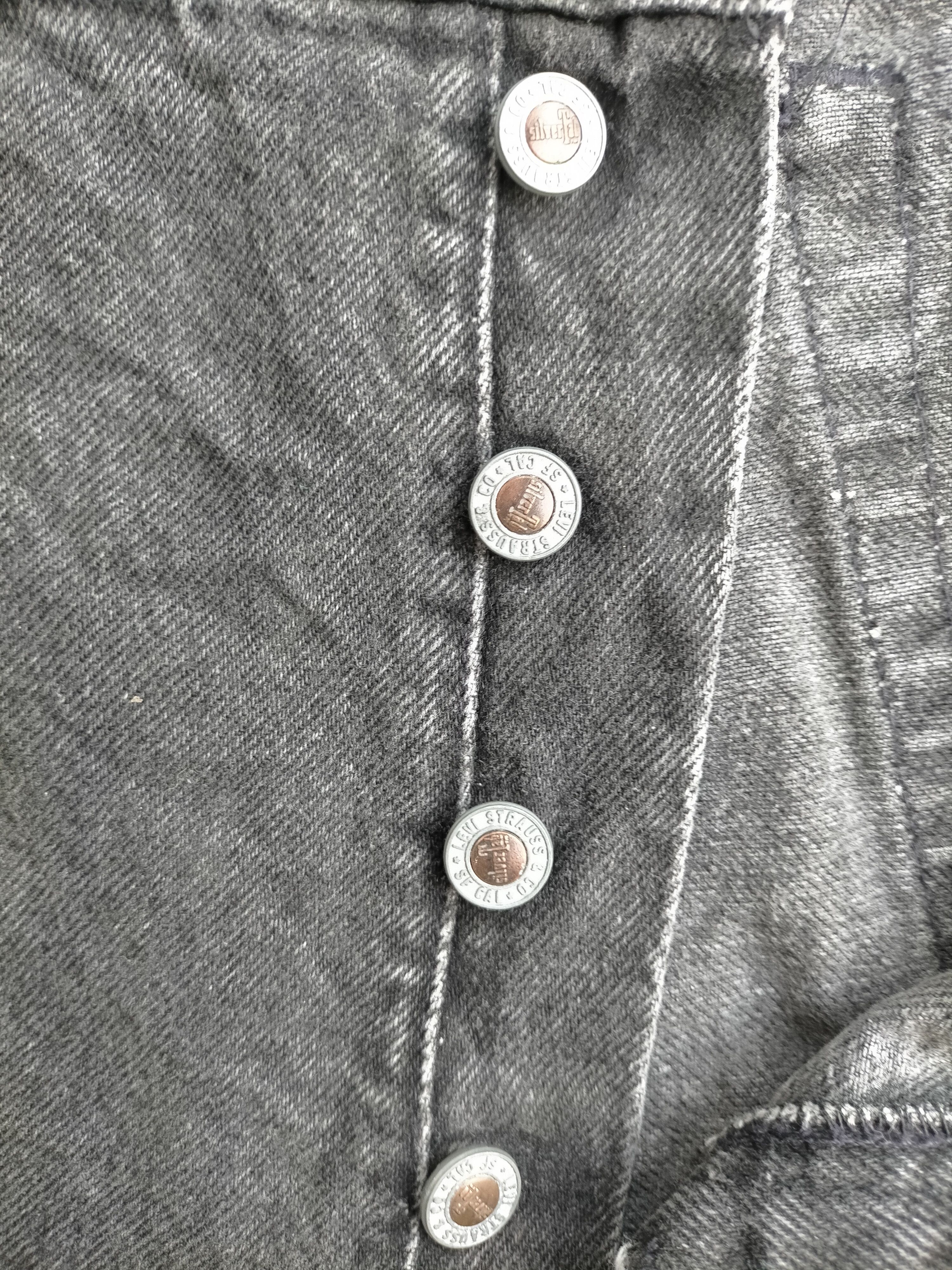 Levi's Vintage 90s Levis Silvertab Loose button Fly Black jeans Size US 37 - 18 Thumbnail