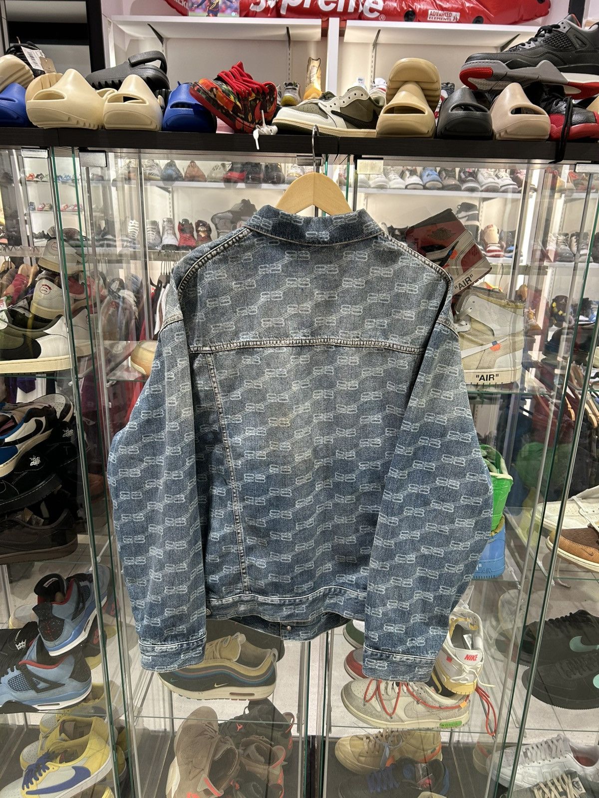 Balenciaga Balenciaga BB All over Denim Jacket Size US S / EU 44-46 / 1 - 4 Thumbnail