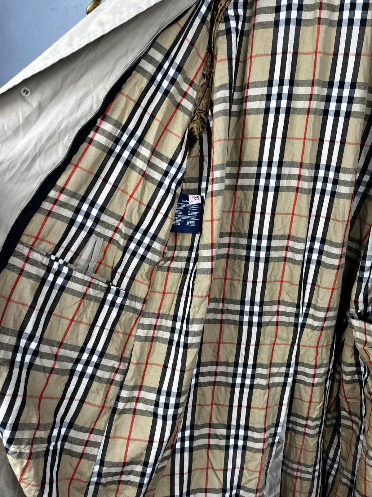 Burberry Burberry trench coat vintage 90s Size US M / EU 48-50 / 2 - 9 Thumbnail