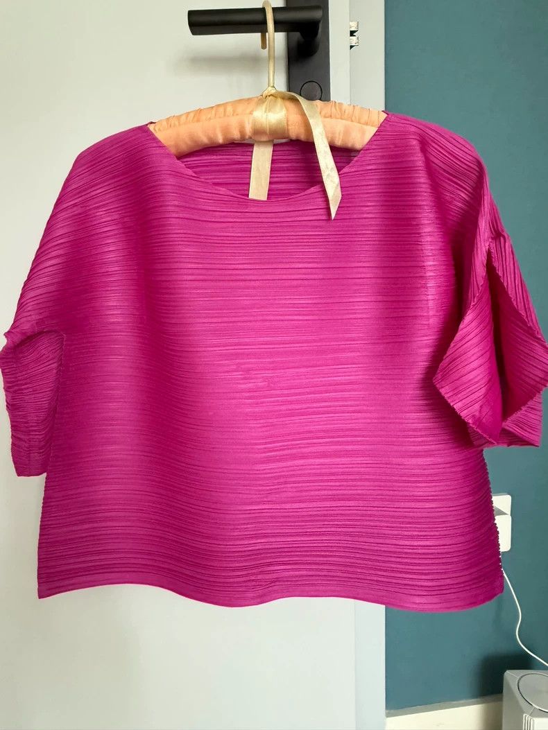 Issey Miyake Issey Miyake Pink pleated short-sleeved shirt Size L / US 10 / IT 46 - 1 Thumbnail