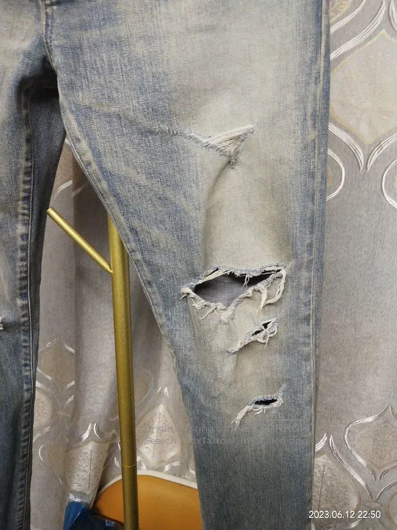 Saint Laurent Paris Saint Laurent Distressed Denim Jeans. Size US 31 - 2 Thumbnail