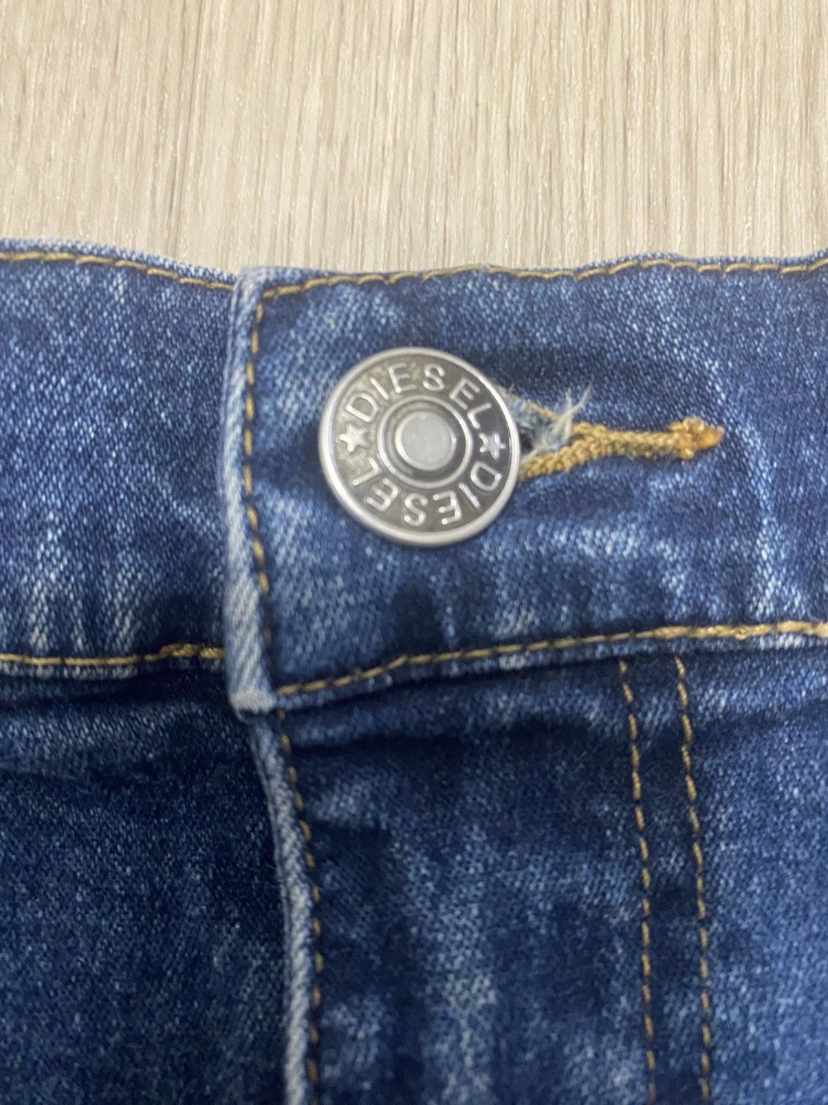 Diesel DIESEL INDUSTRIES MINI DENIM SKIRT Size 26" / US 2 / IT 38 - 5 Thumbnail