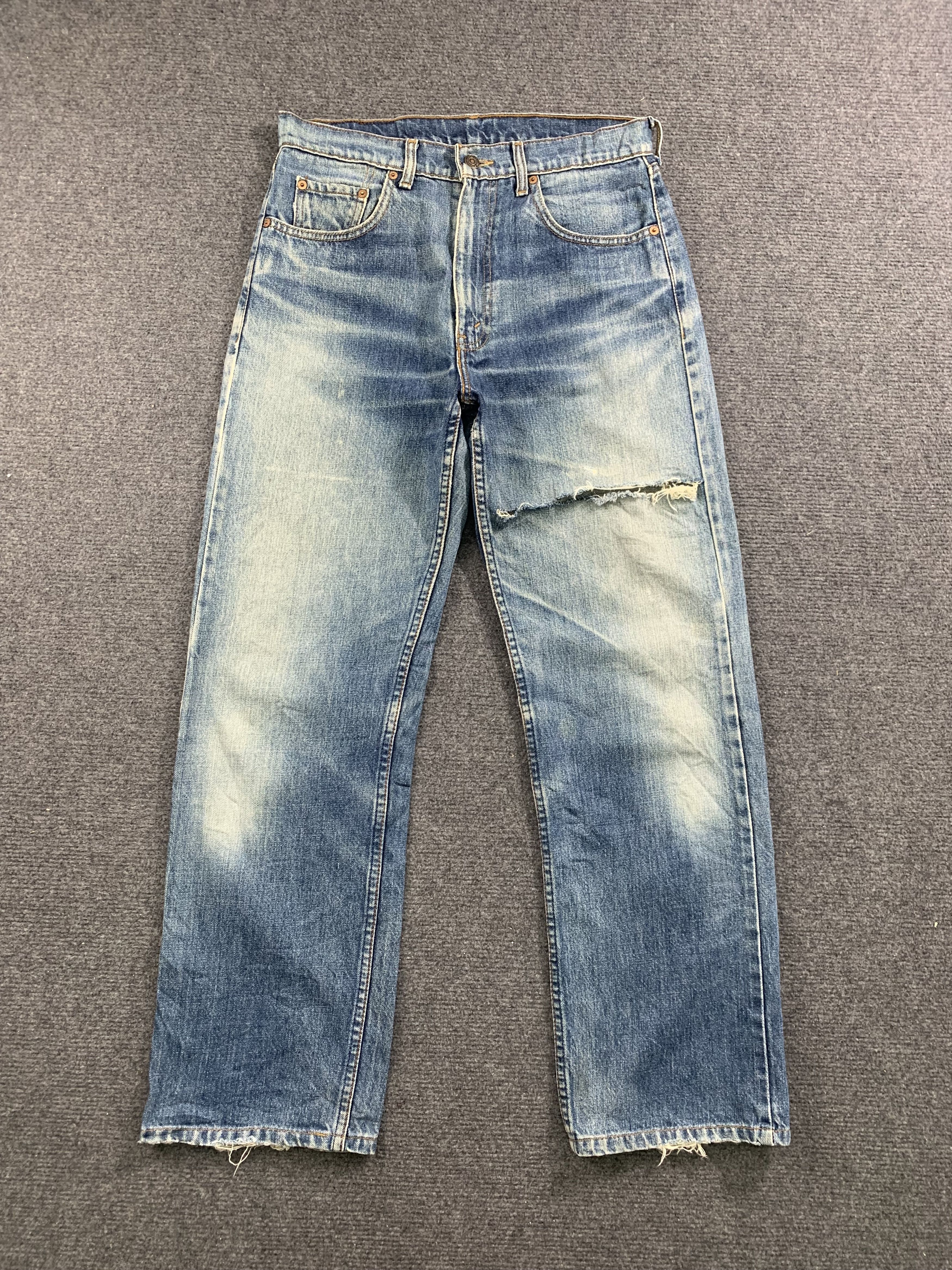 image of Distressed Denim x Levis Vintage 90's Levis 509 Faded Blue Jeans in Blue Denim, Men's (Size 31)