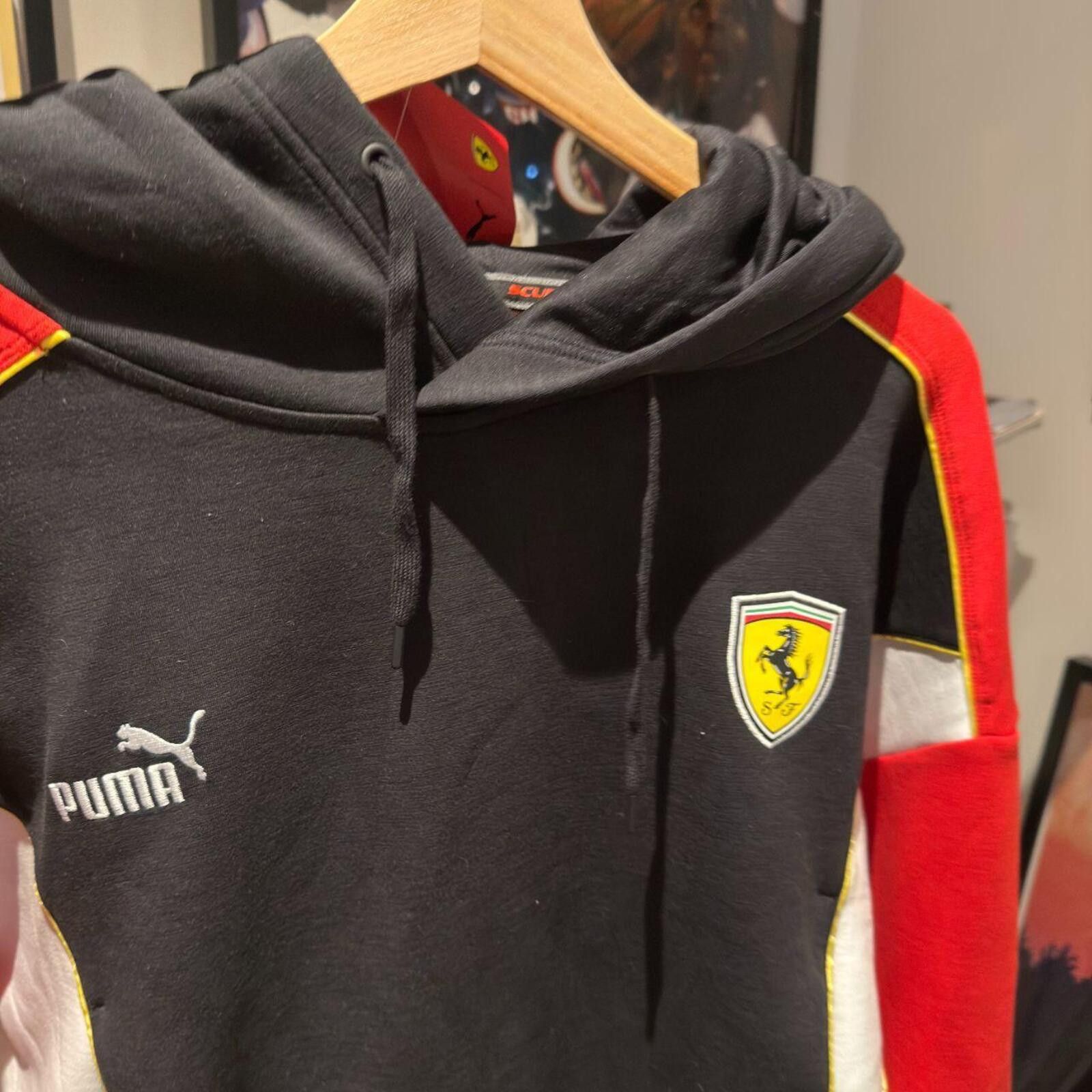 Ferrari Female Ferrari Scuderia Hoody Size XL / US 12-14 / IT 48-50 - 2 Thumbnail