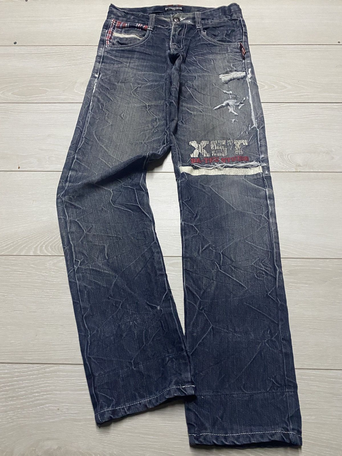 Universal Studios Vintage BA Tsu Studio Thunder Wash Print Distressed Slim Fit Size US 28 / EU 44 - 1 Thumbnail