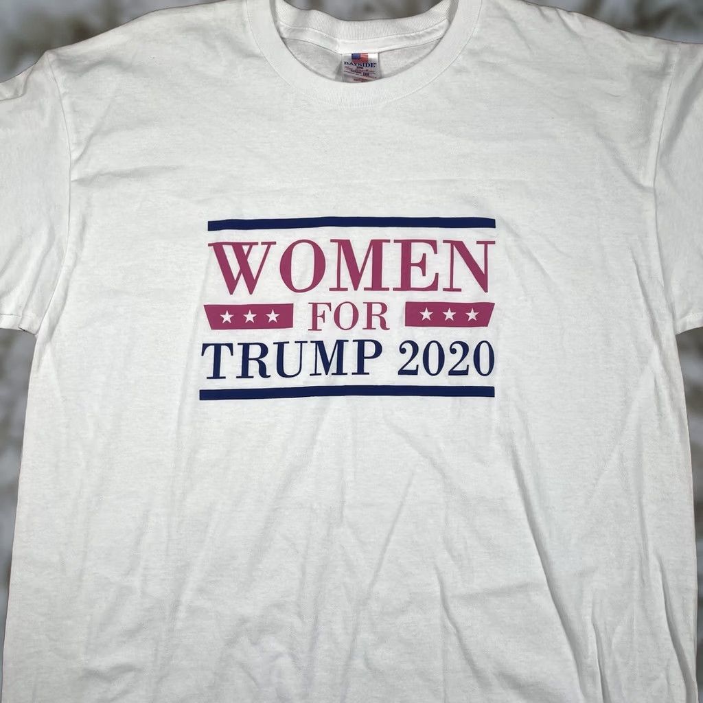 Vintage Bayside T-Shirt Mens L White Trump 2020 CrewNeck Short Sleeve Logo Made in USA Size L / US 10 / IT 46 - 1 Thumbnail
