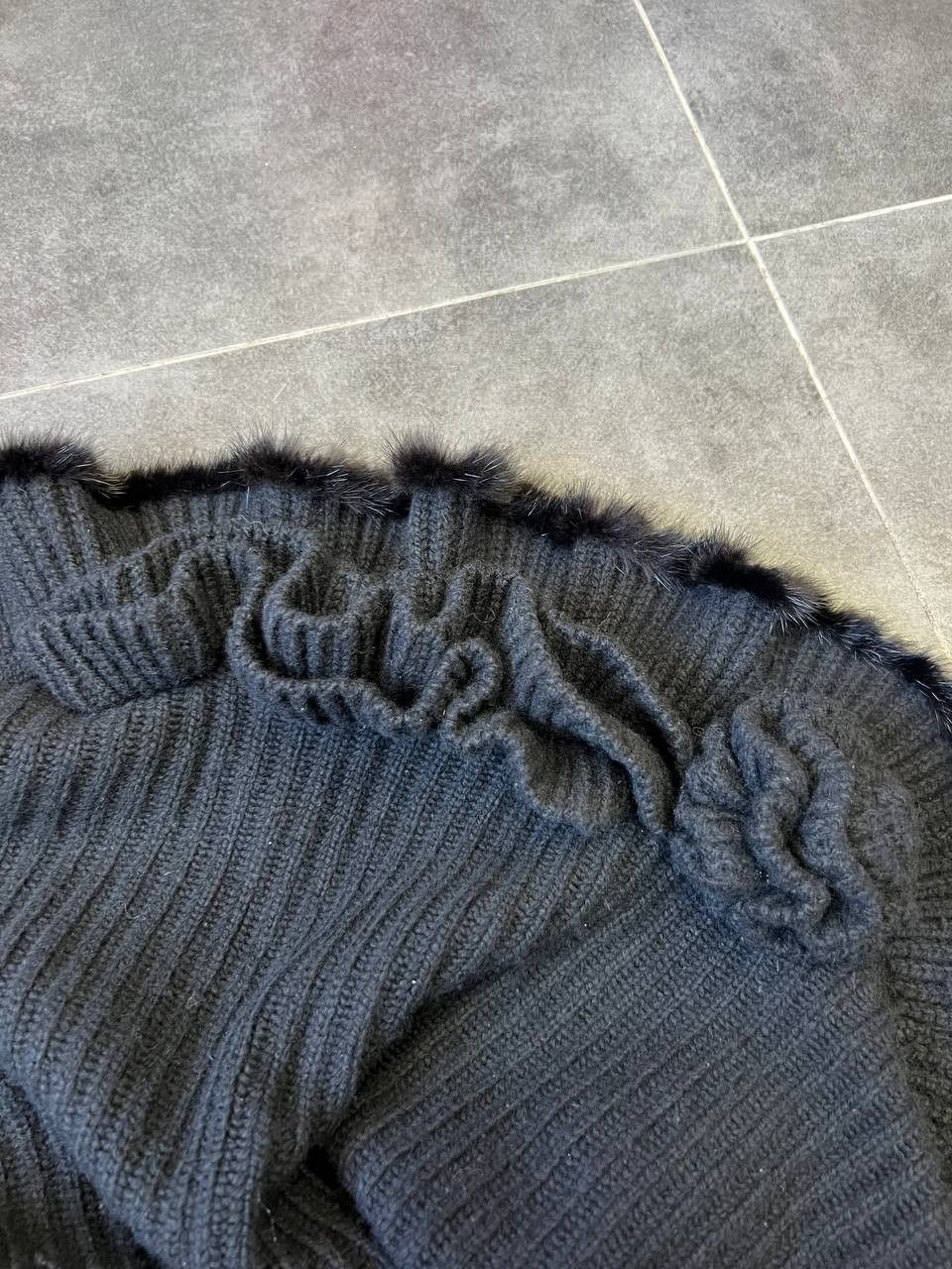 Roberto Cavalli SS2005 Robeto Cavalli mink fur roses balero cardigan sweater Size S / US 4 / IT 40 - 6 Thumbnail