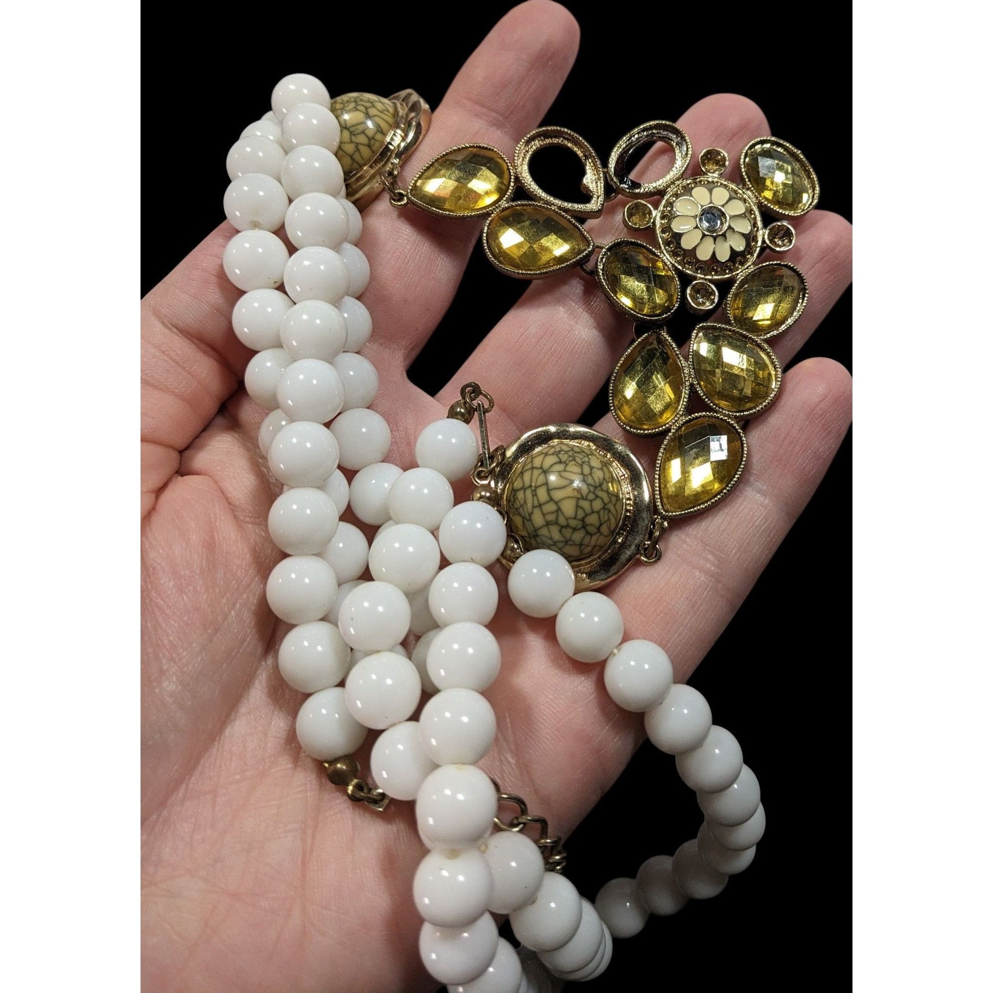 Other Vintage Floral Yellow And White Beaded Statement Necklace Size ONE SIZE - 7 Thumbnail
