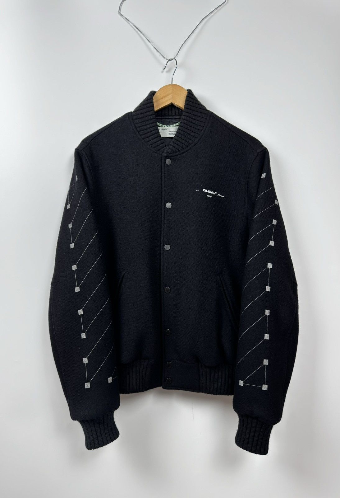 Off-White Off-White Logo Varsity Virgin Wool Jacket Size US M / EU 48-50 / 2 - 1 Thumbnail