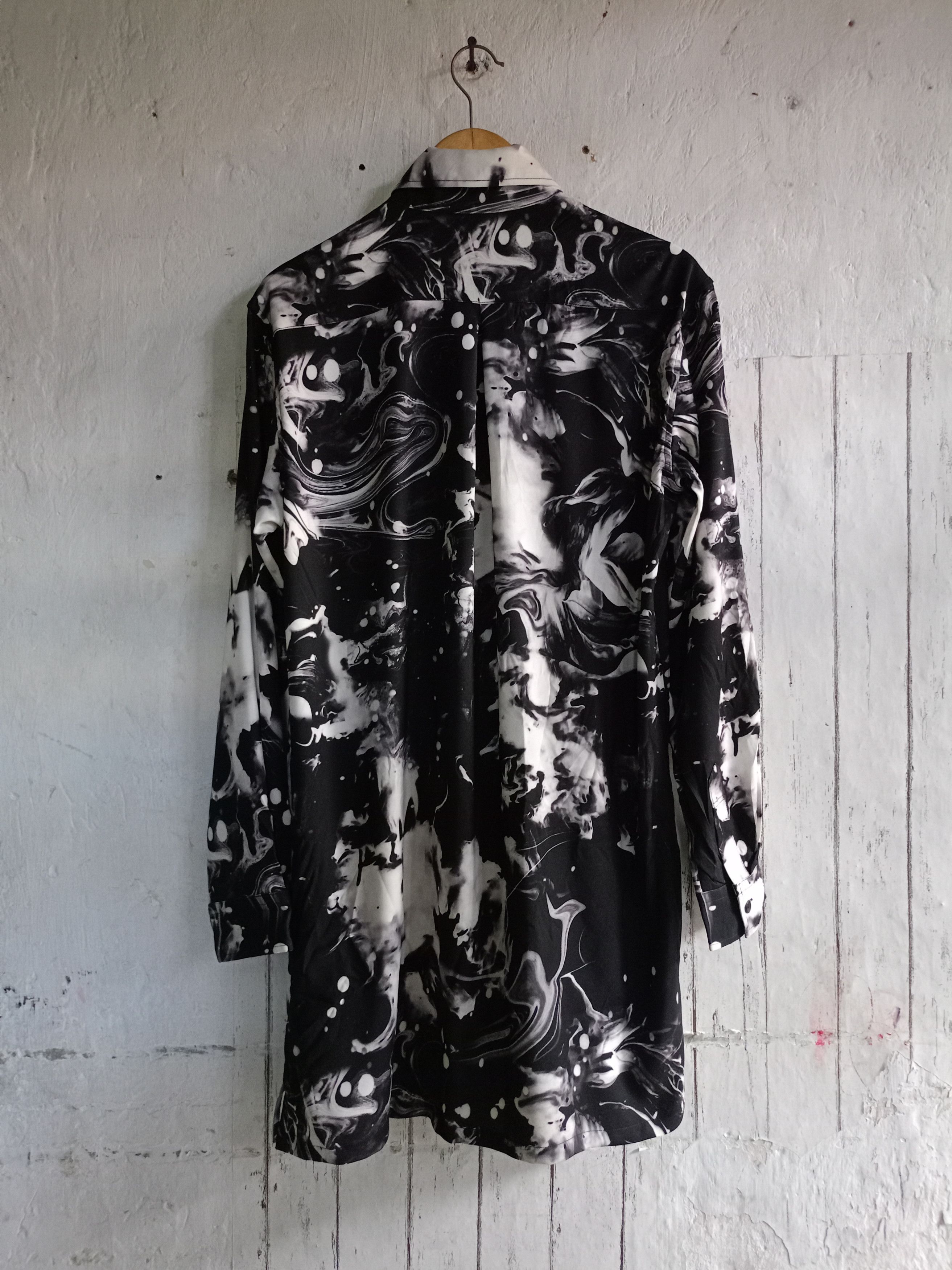 Shellac Shellac x Semantic design Print Long shirts Size US L / EU 52-54 / 3 - 5 Thumbnail